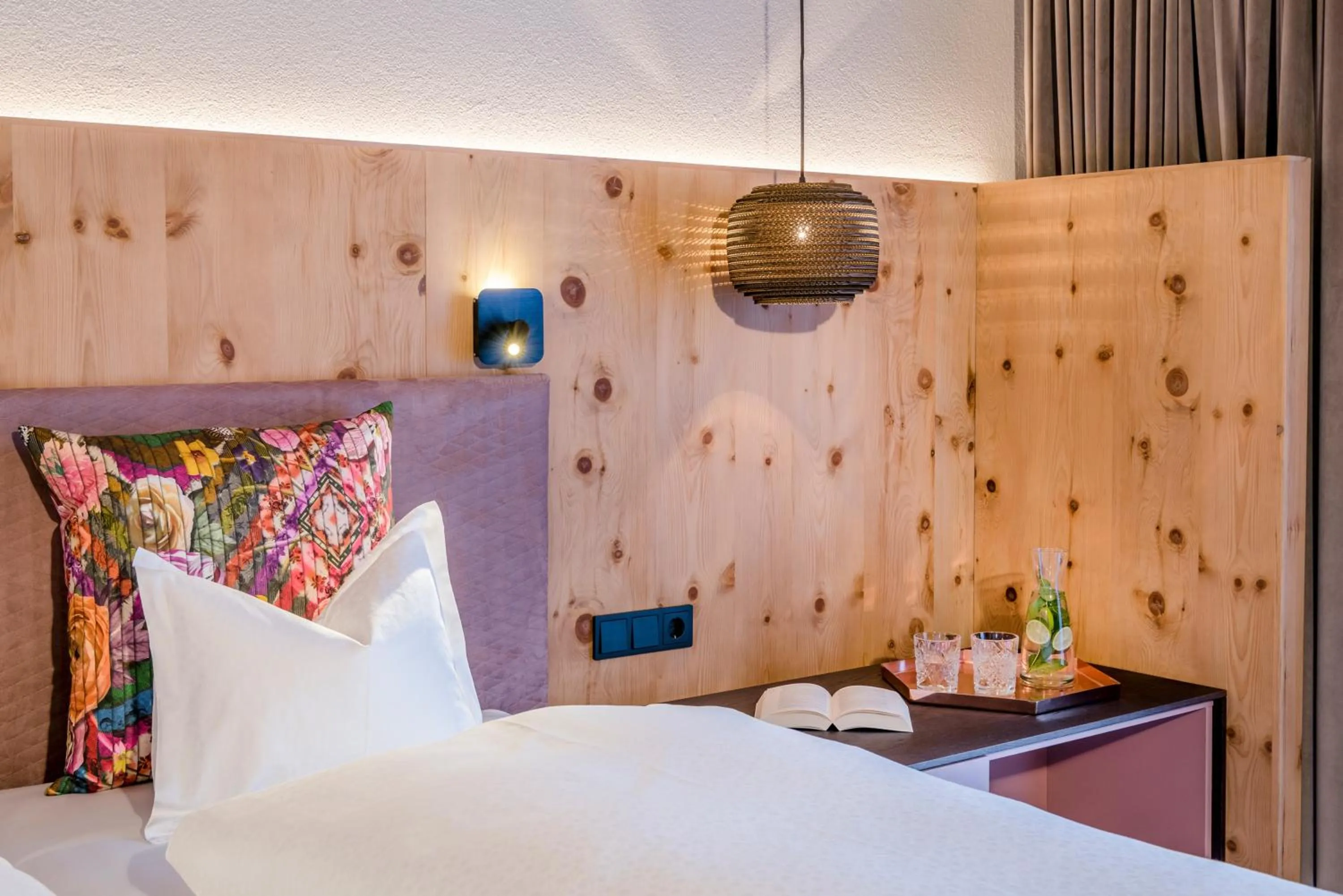 Staff, Bed in Hotel zur Pfeffermühle