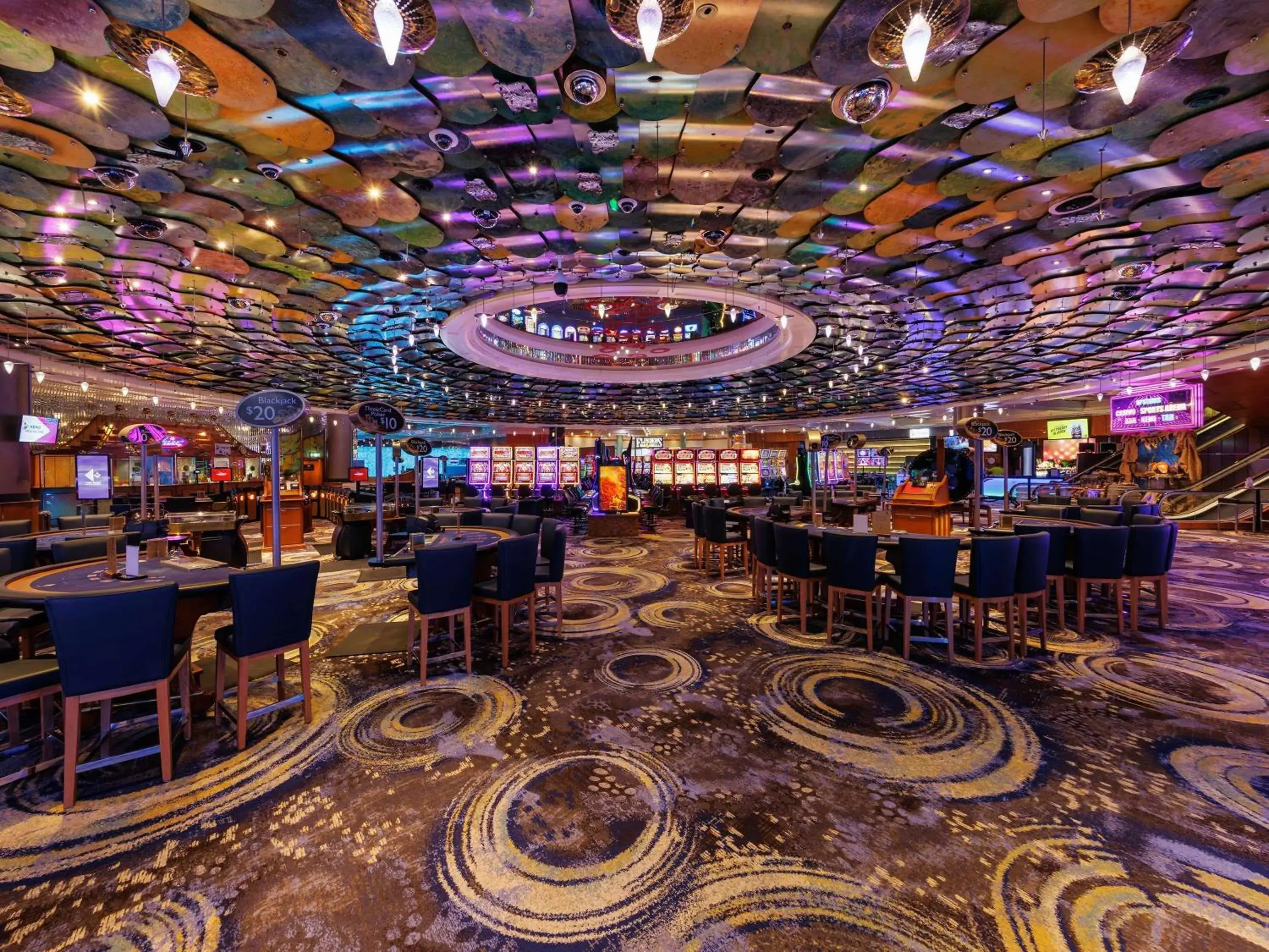 Property building in Pullman Reef Hotel Casino Property building in Pullman Reef Hotel Casino