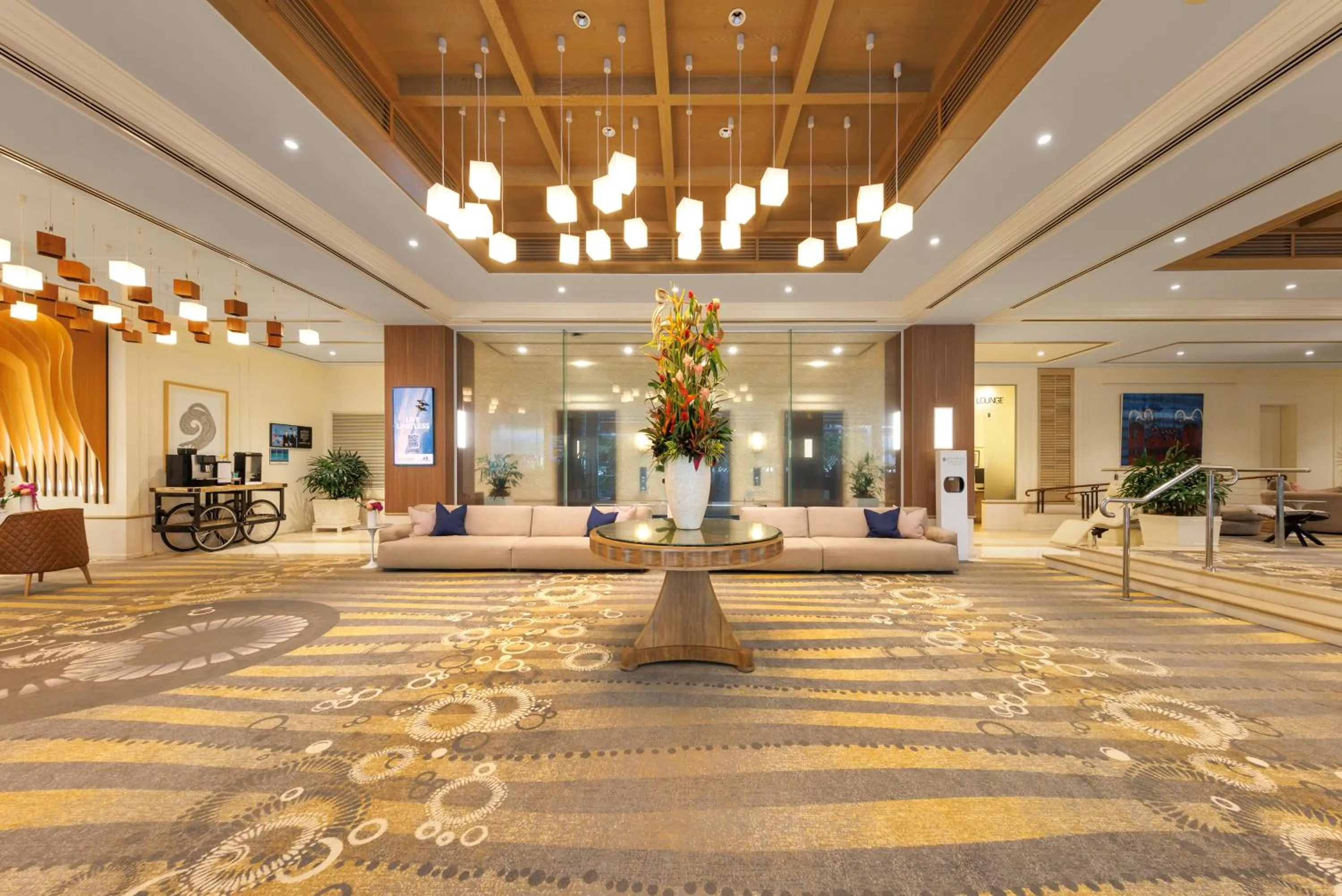Lobby or reception in Pullman Reef Hotel Casino