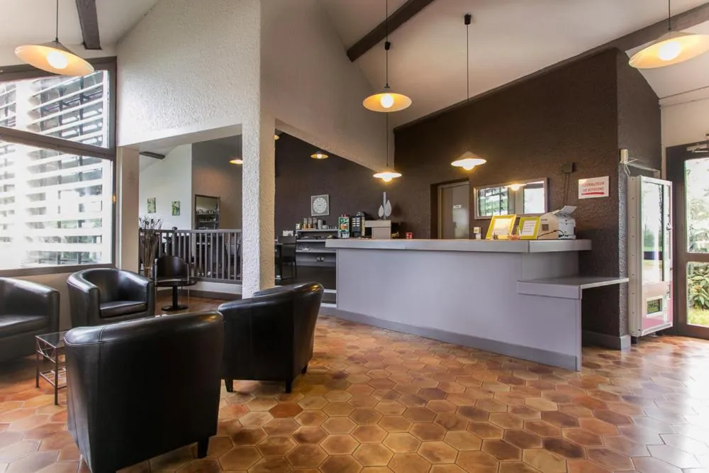 Le Charollais Motel Contact-Hôtel