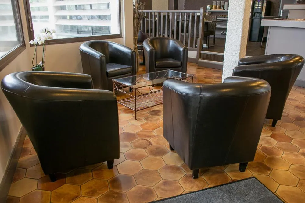 Le Charollais Motel Contact-Hôtel