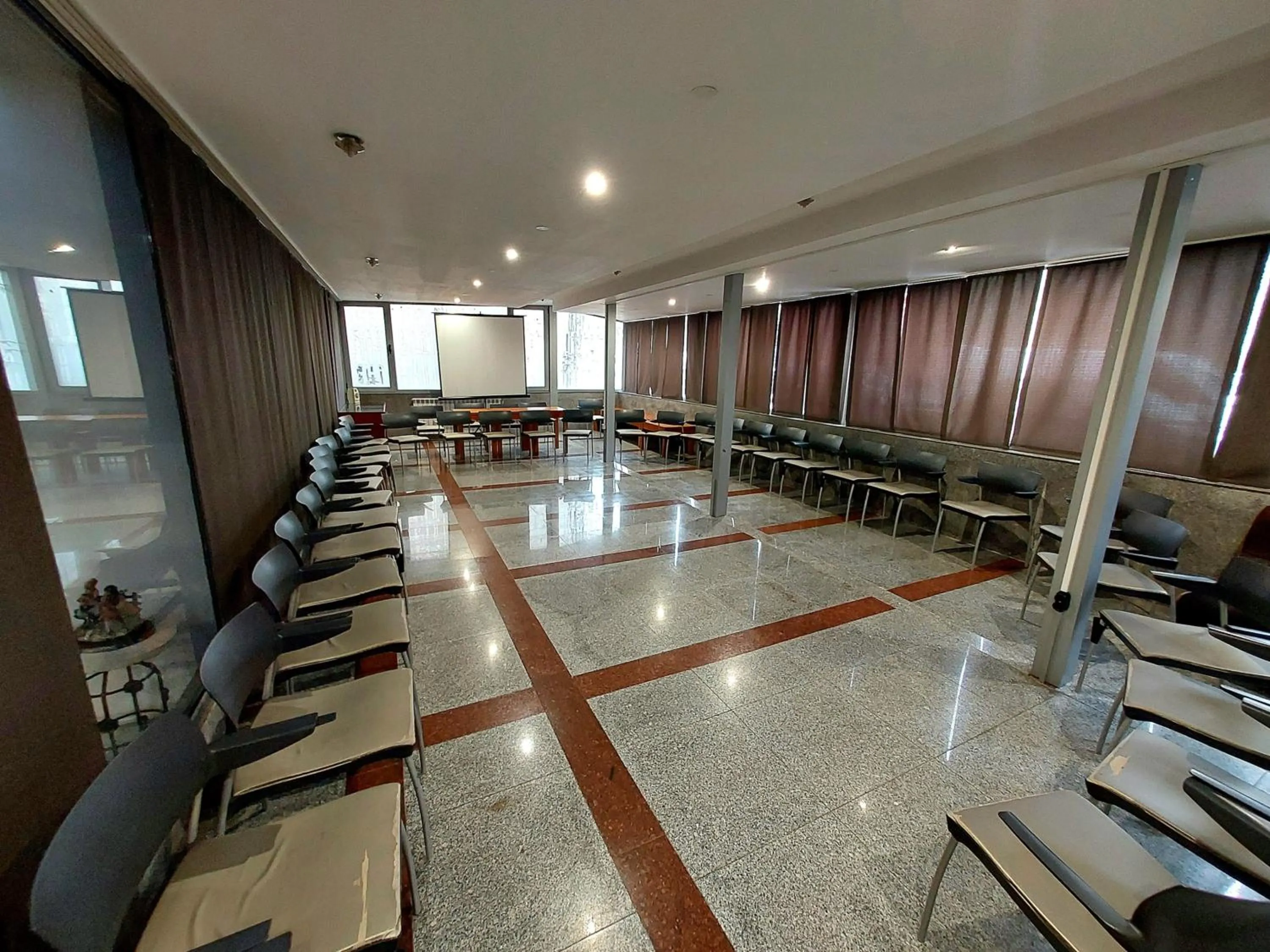 TV and multimedia in Hotel City Pleven