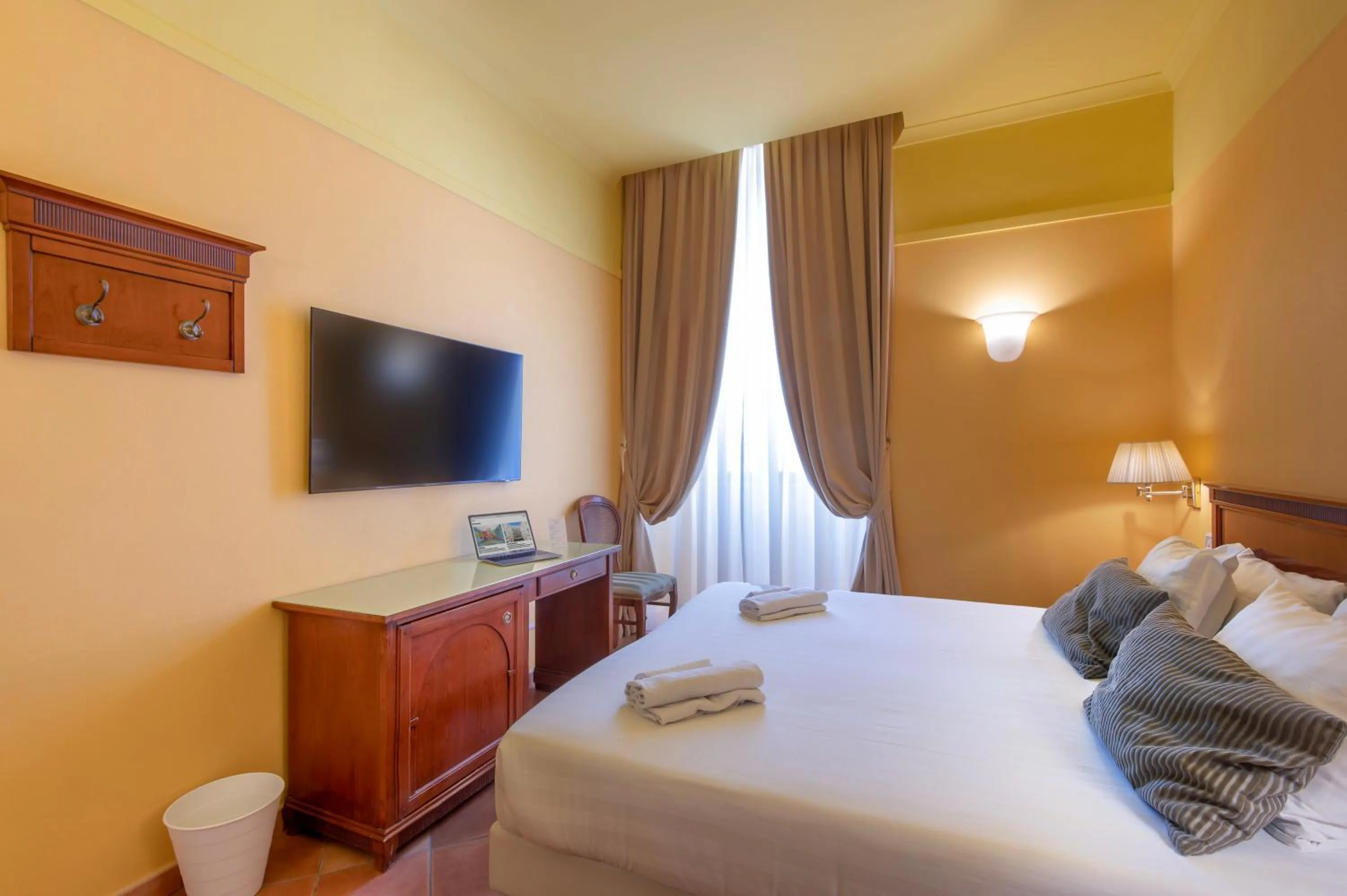 Bedroom, Bed in Hotel Nuvò