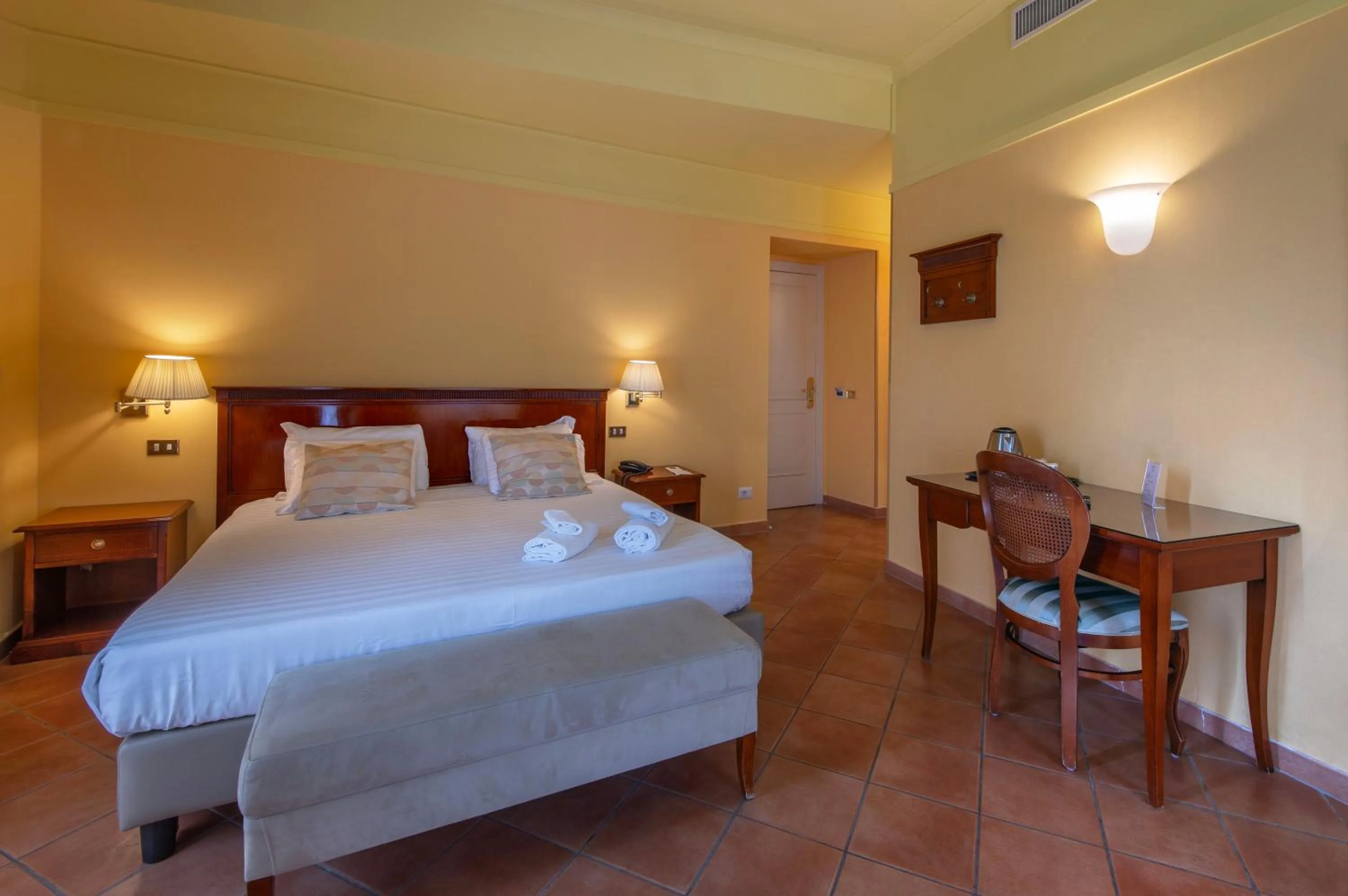 Bedroom, Bed in Hotel Nuvò