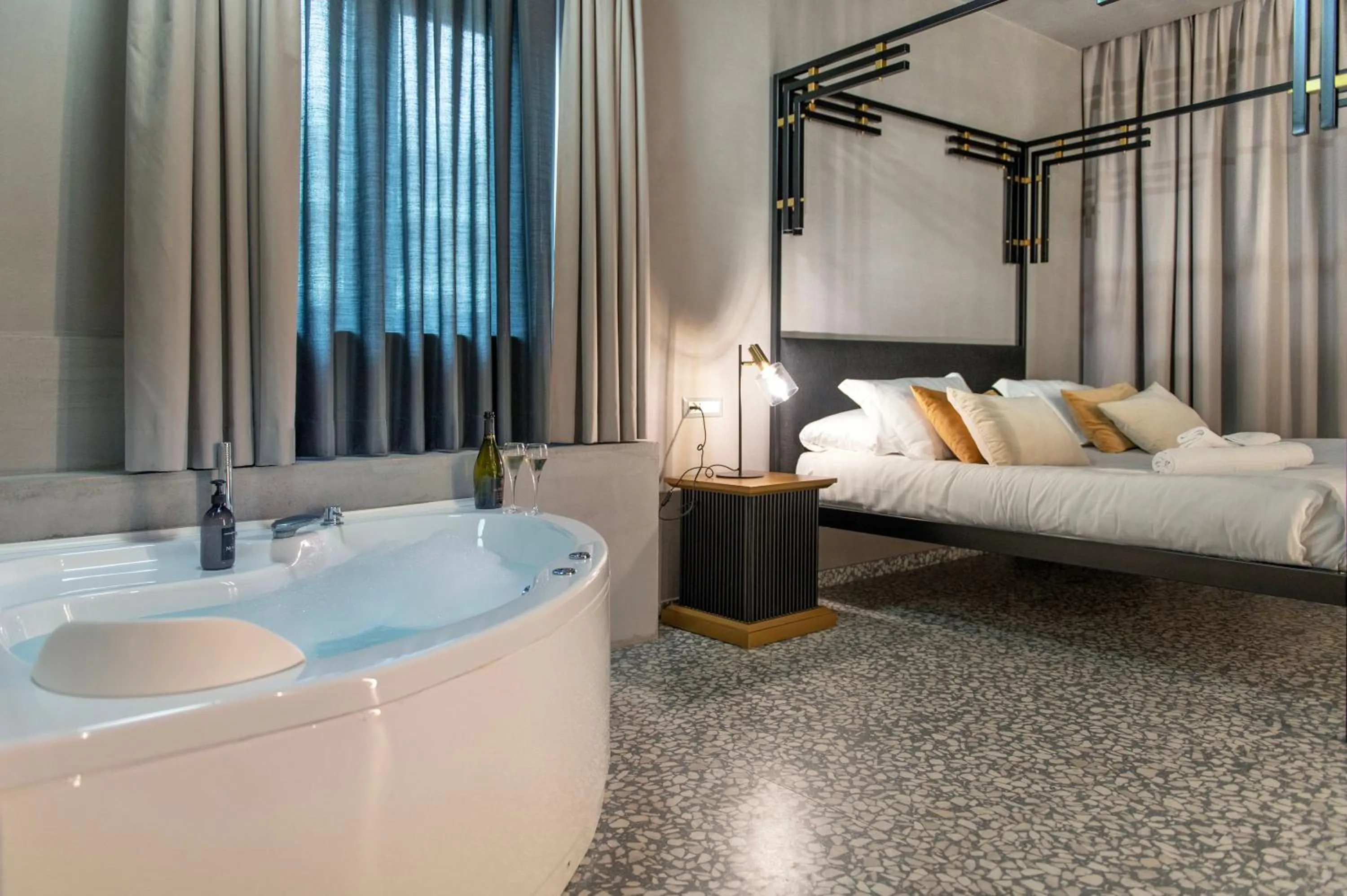 Bedroom, Bed in Hotel Nuvò