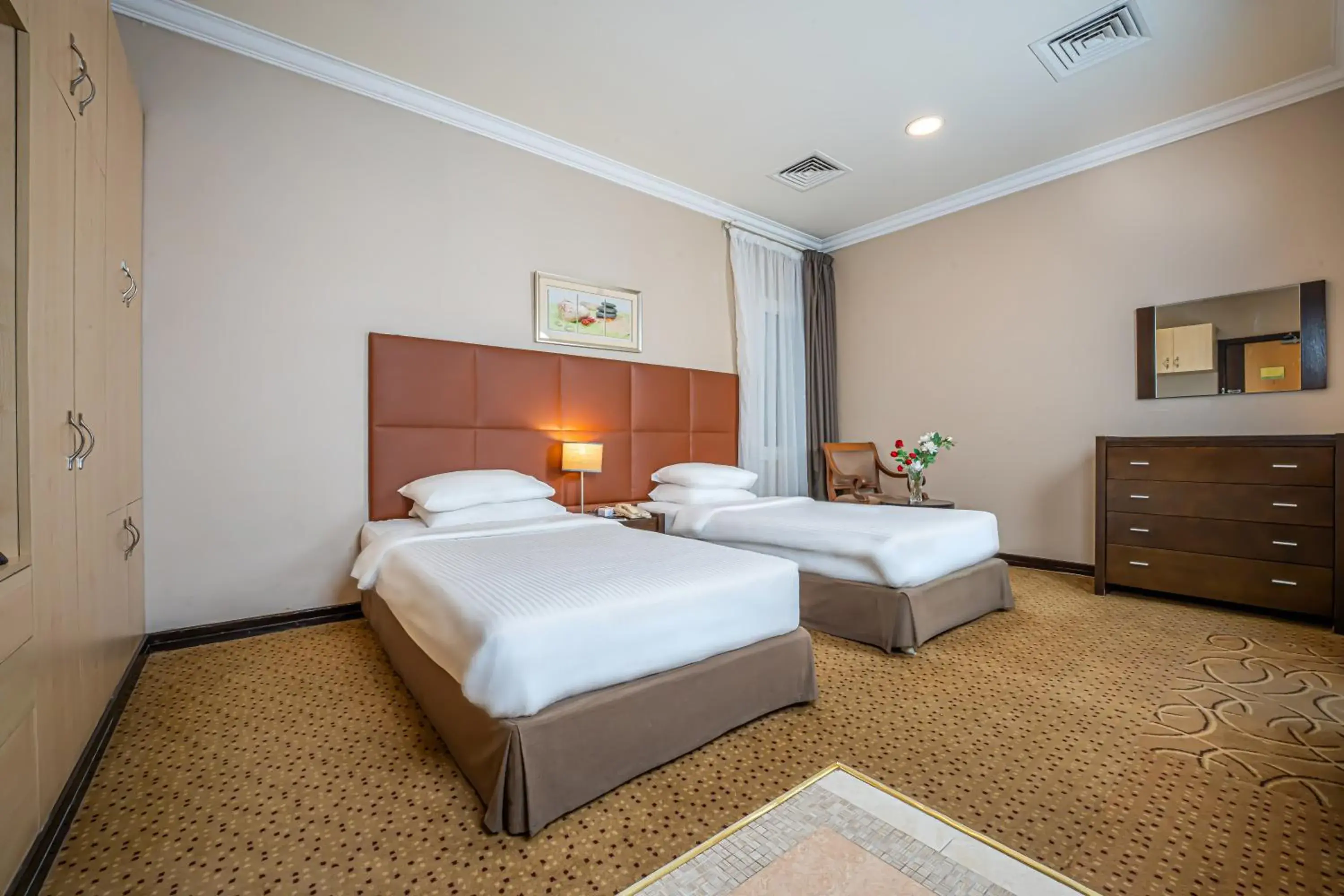 Superior Twin Room in Kingsgate Hotel Doha by Millennium Hotels Superior Twin Room in Kingsgate Hotel Doha by Millennium Hotels