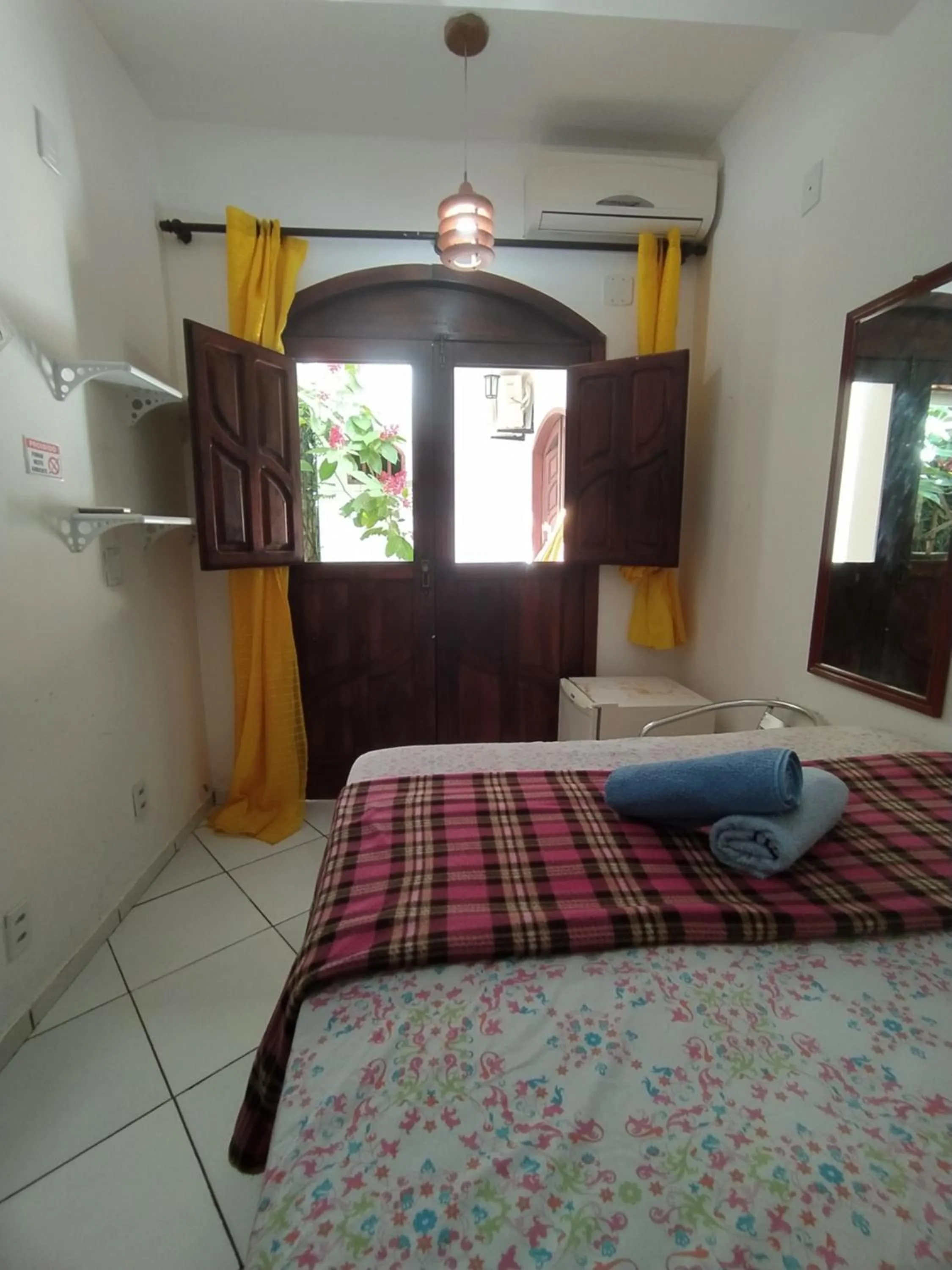 Bed in Pousada Luzena