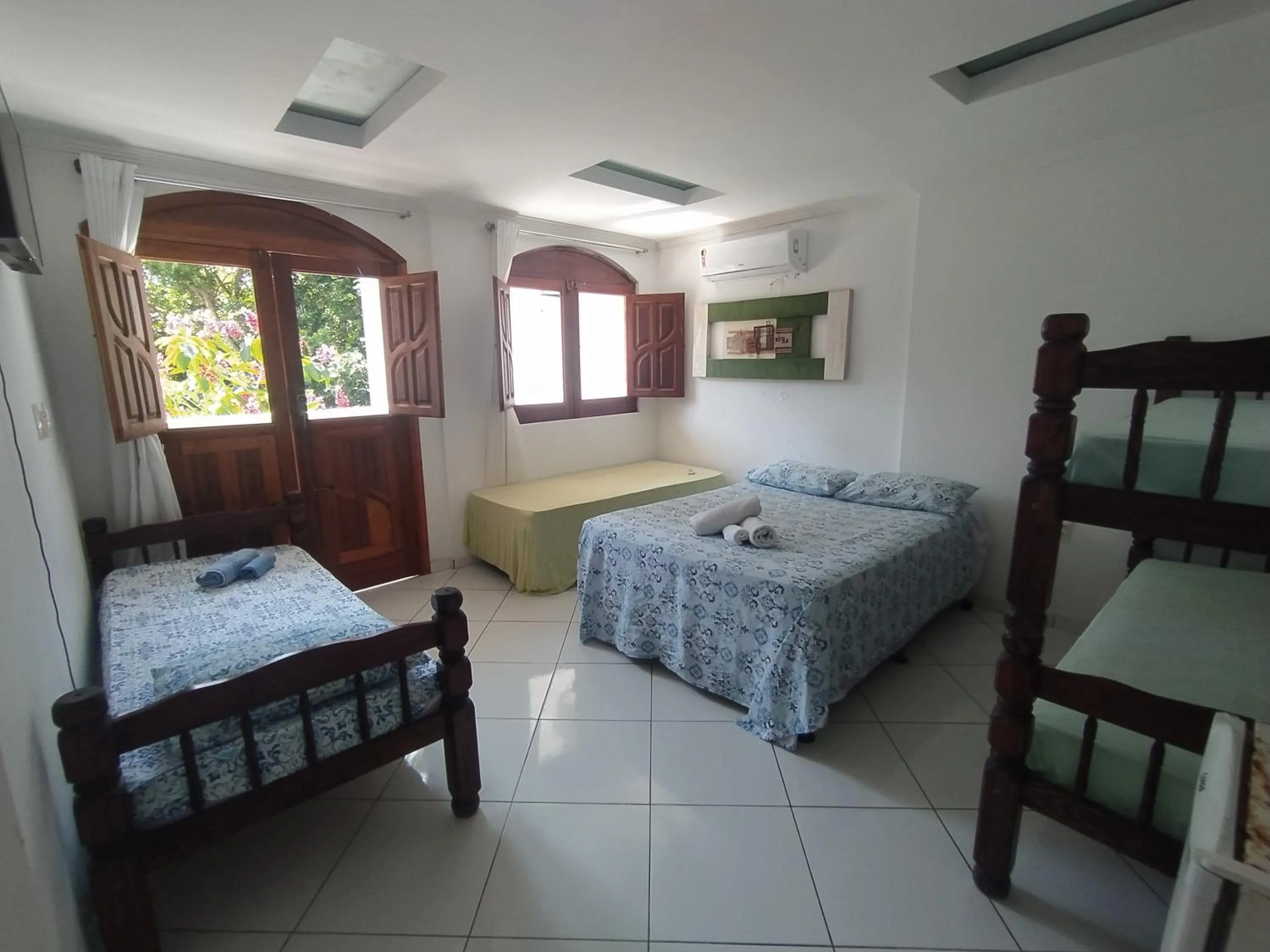 Bed in Pousada Luzena