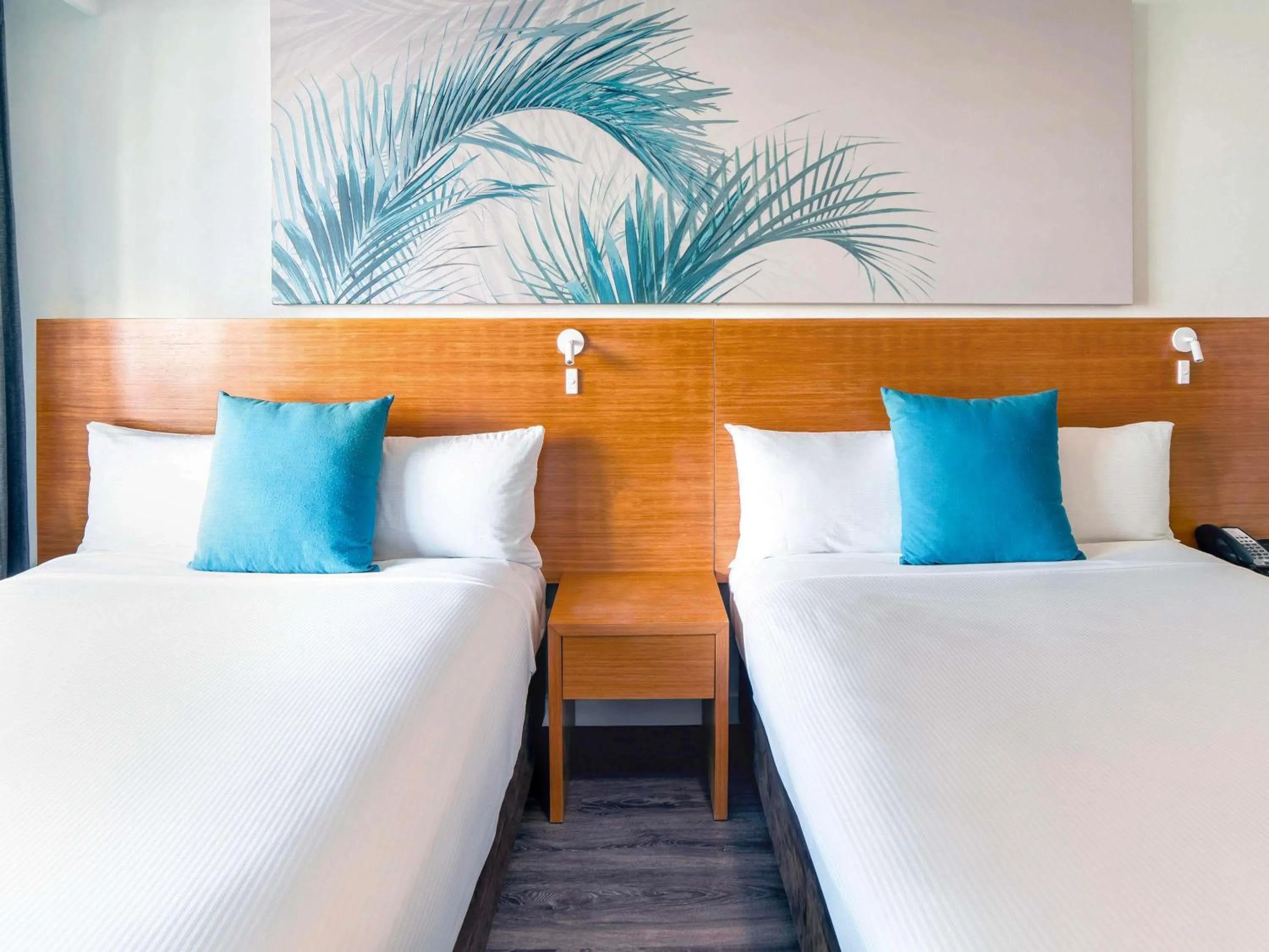 Bedroom, Bed in Novotel Cairns Oasis Resort