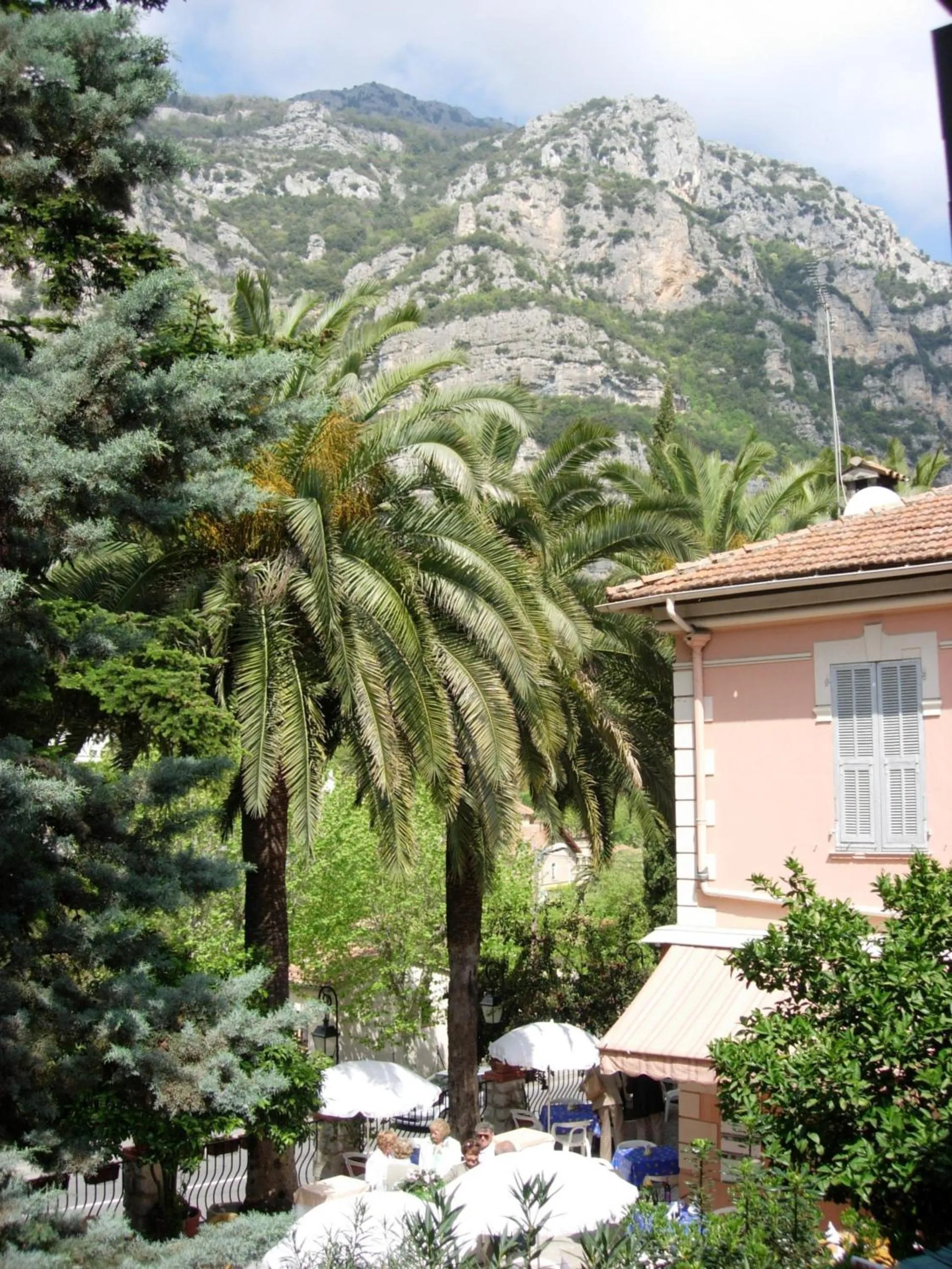 Patio in Auberge Les Gorges du Loup