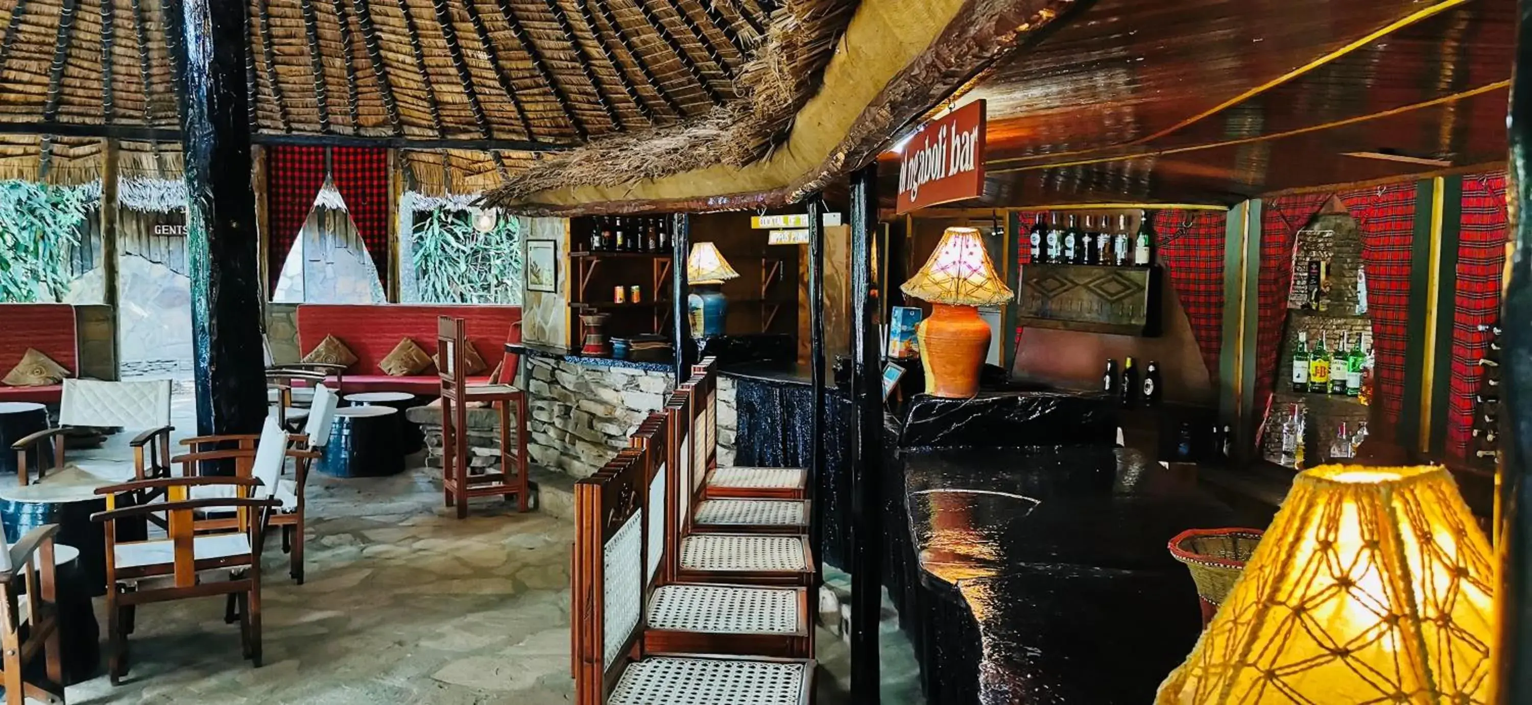 Lounge or bar in Fig Tree Camp - Maasai Mara Lounge or bar in Fig Tree Camp - Maasai Mara