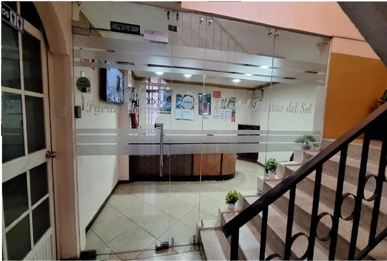Hostal Puertas Del Sol