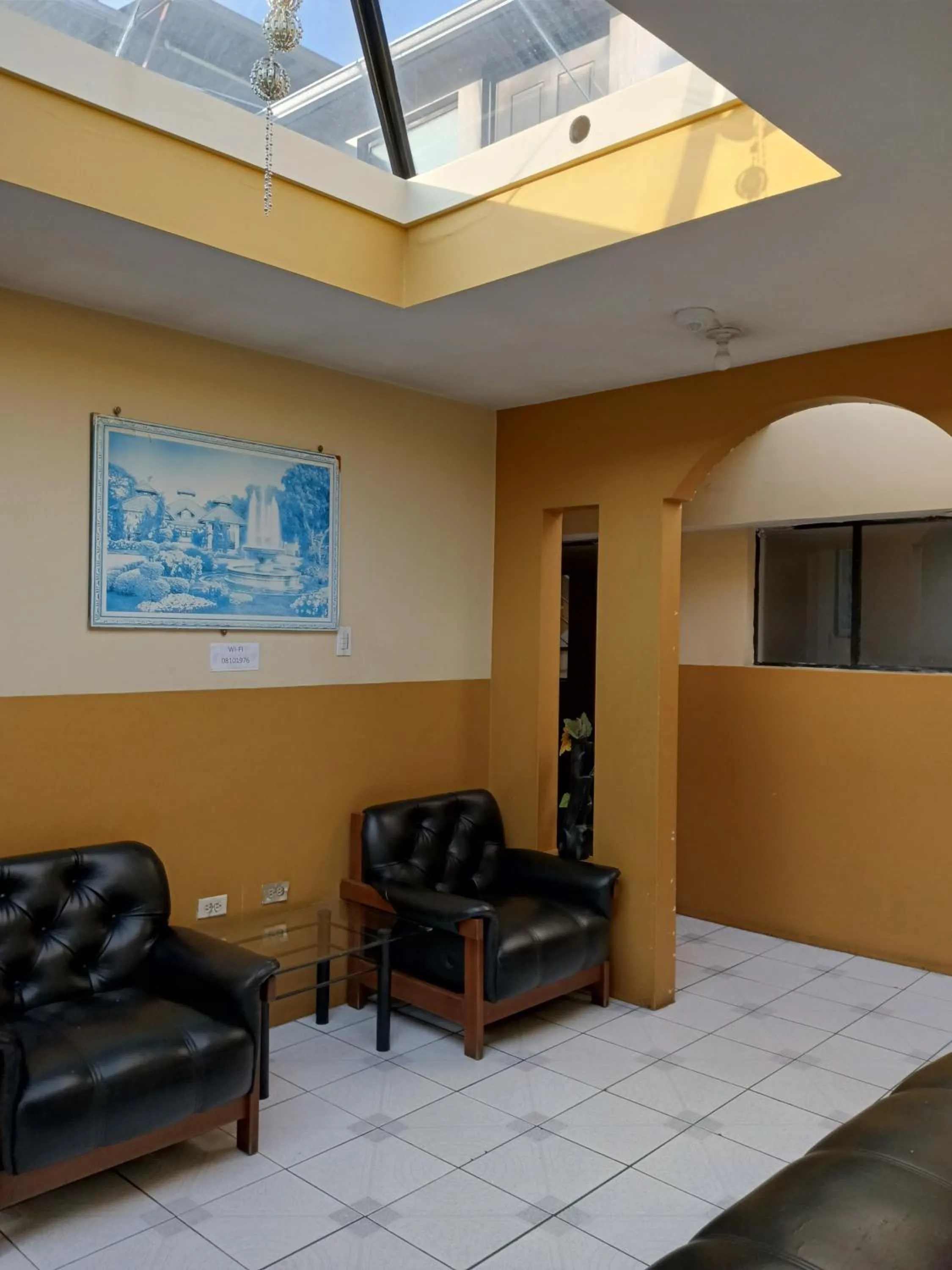 Seating area in Hostal Puertas Del Sol