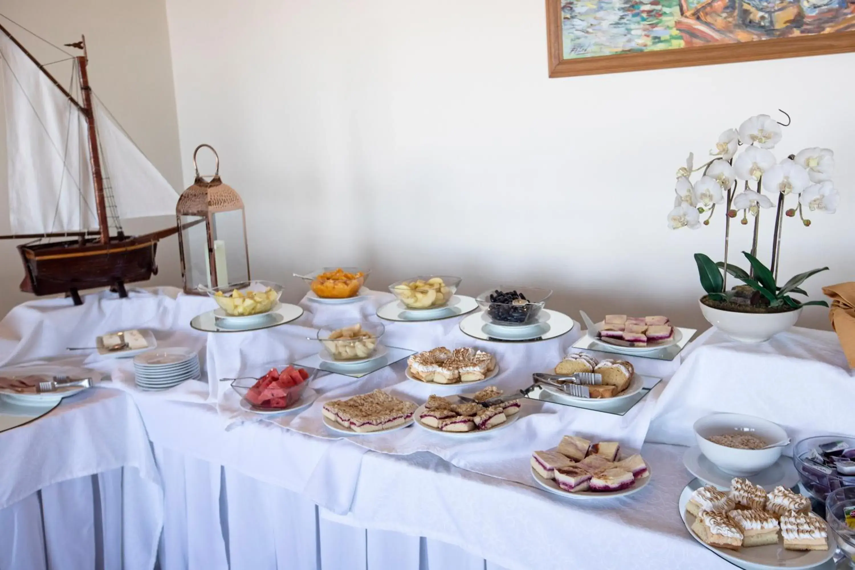 Restaurant/places to eat in Gran Hotel Vicente Costanera Restaurant/places to eat in Gran Hotel Vicente Costanera