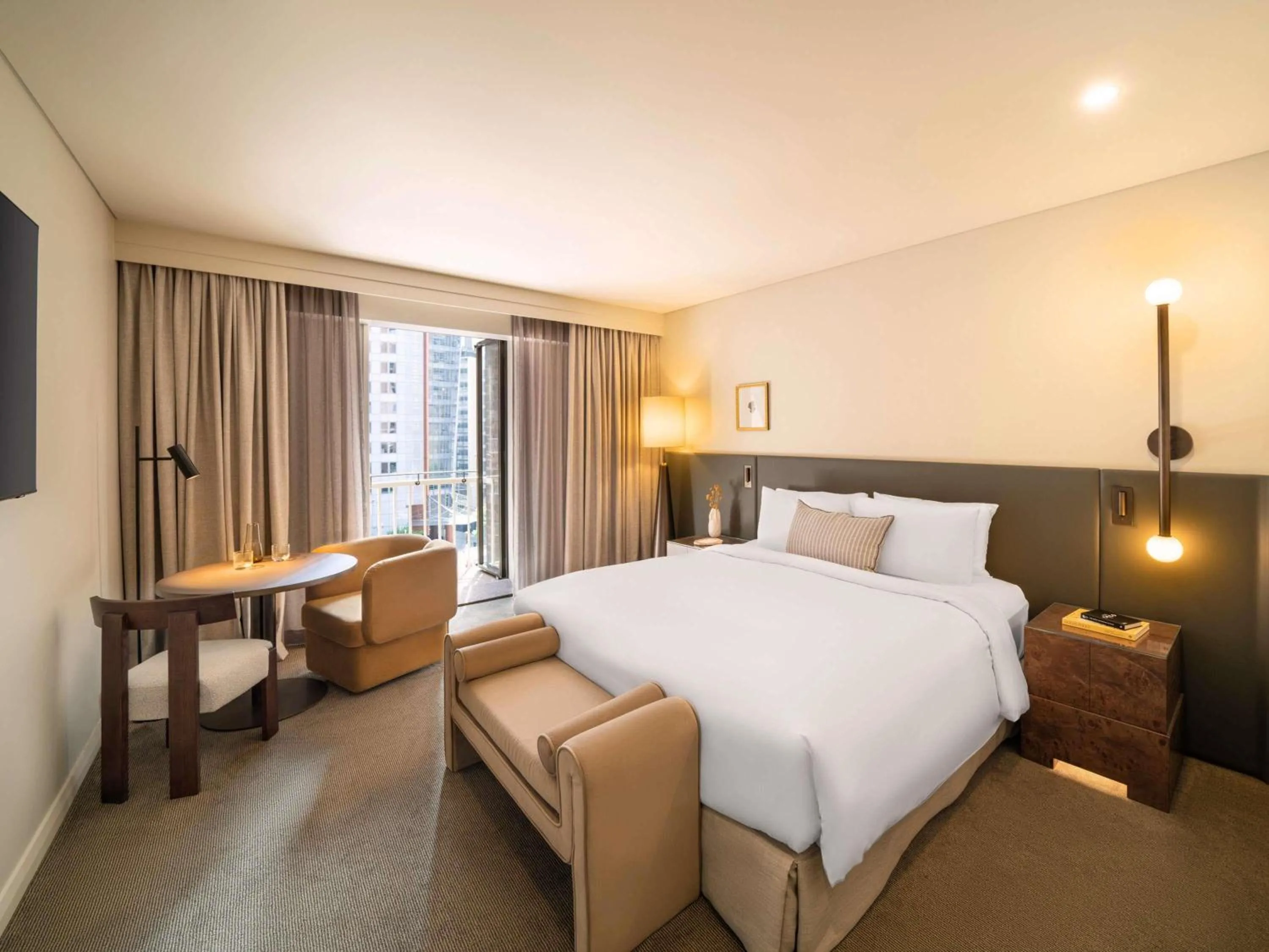 Bedroom, Bed in Sofitel Sydney Wentworth