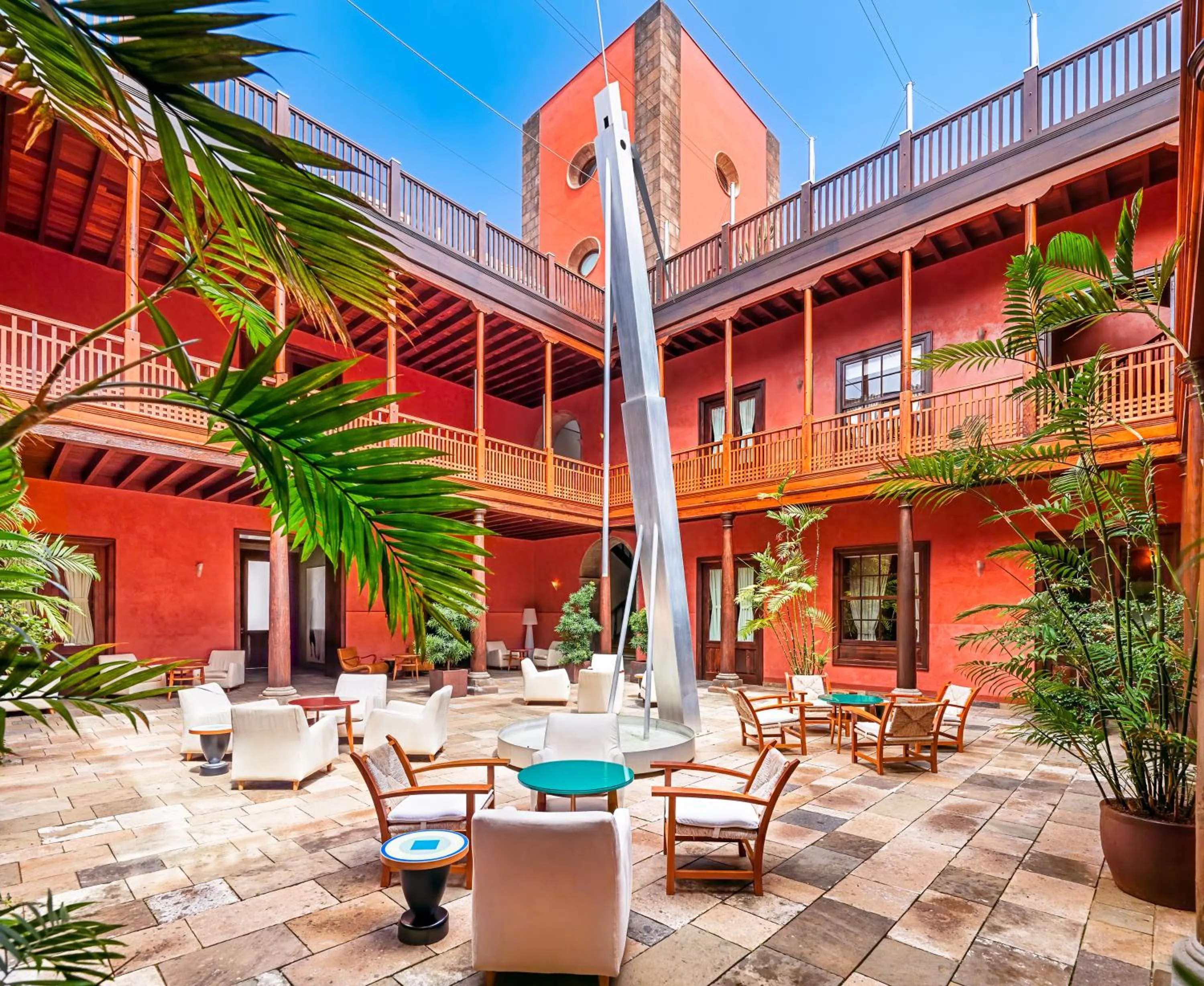 Patio in Hotel San Roque