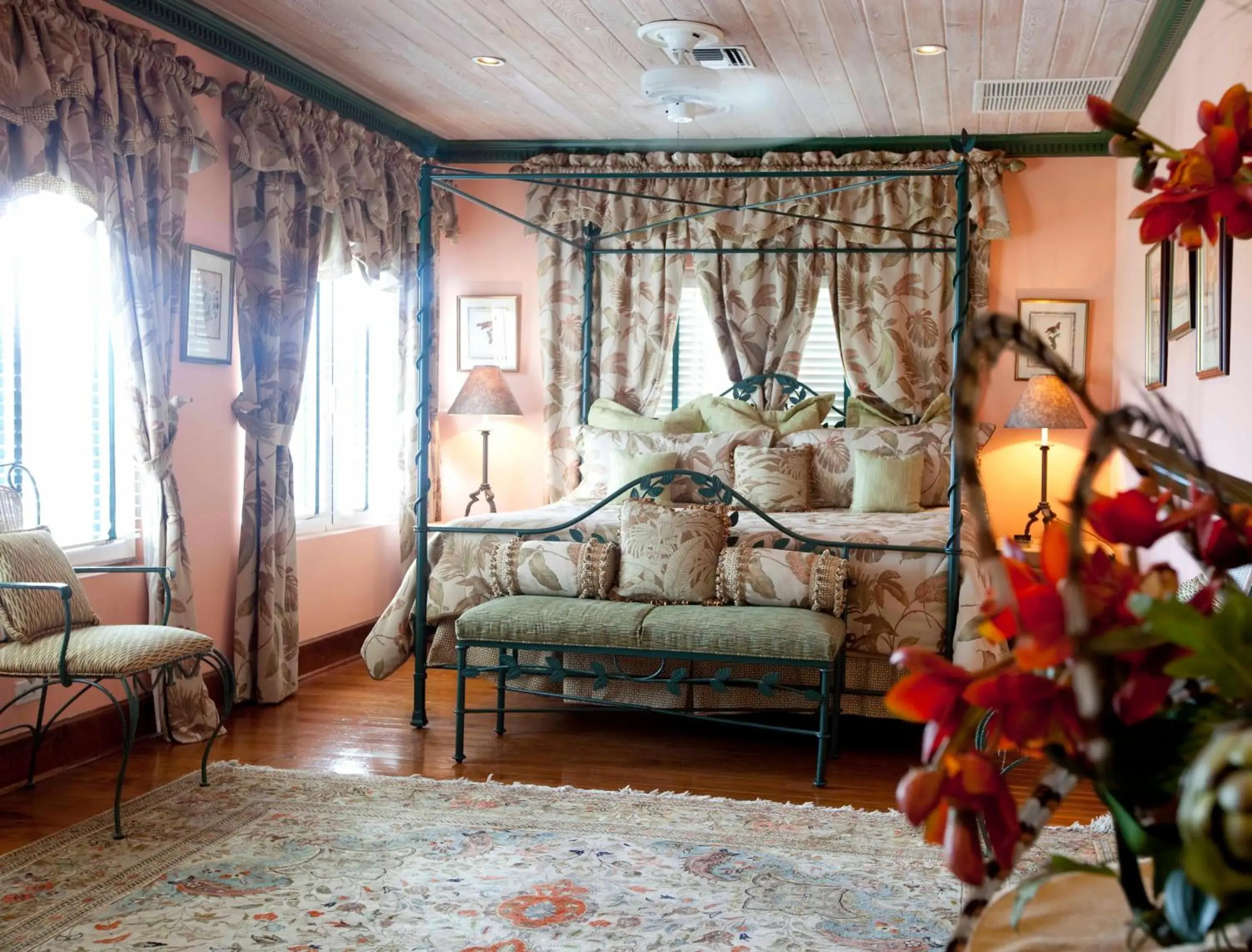 Bed in Graycliff Hotel Bed in Graycliff Hotel