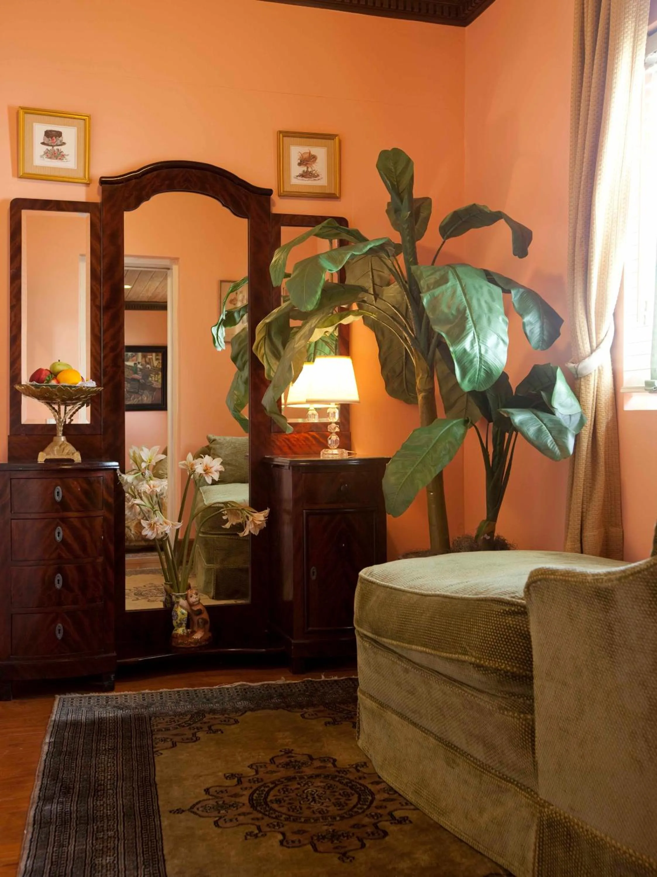 Living room in Graycliff Hotel