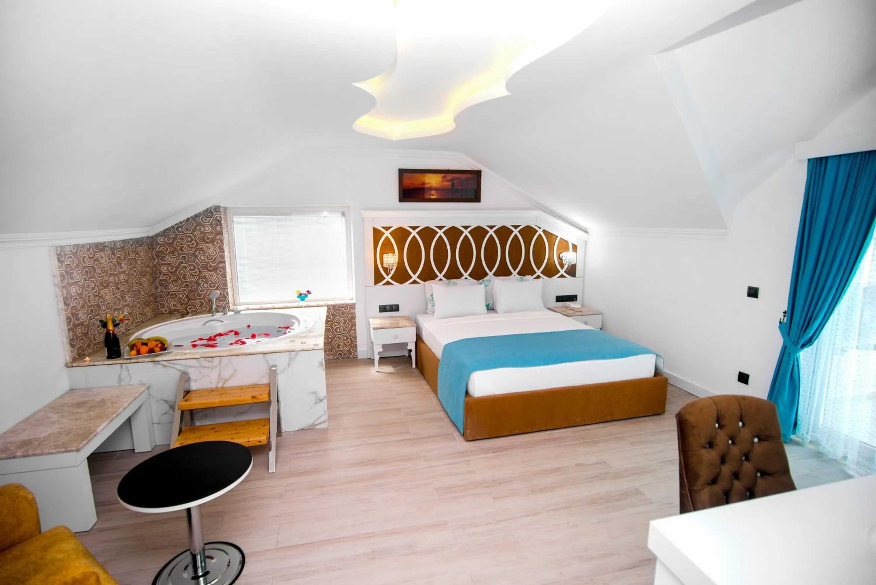 Photo of the whole room, Bed in Ocean Blue High Class Hotel & SPA