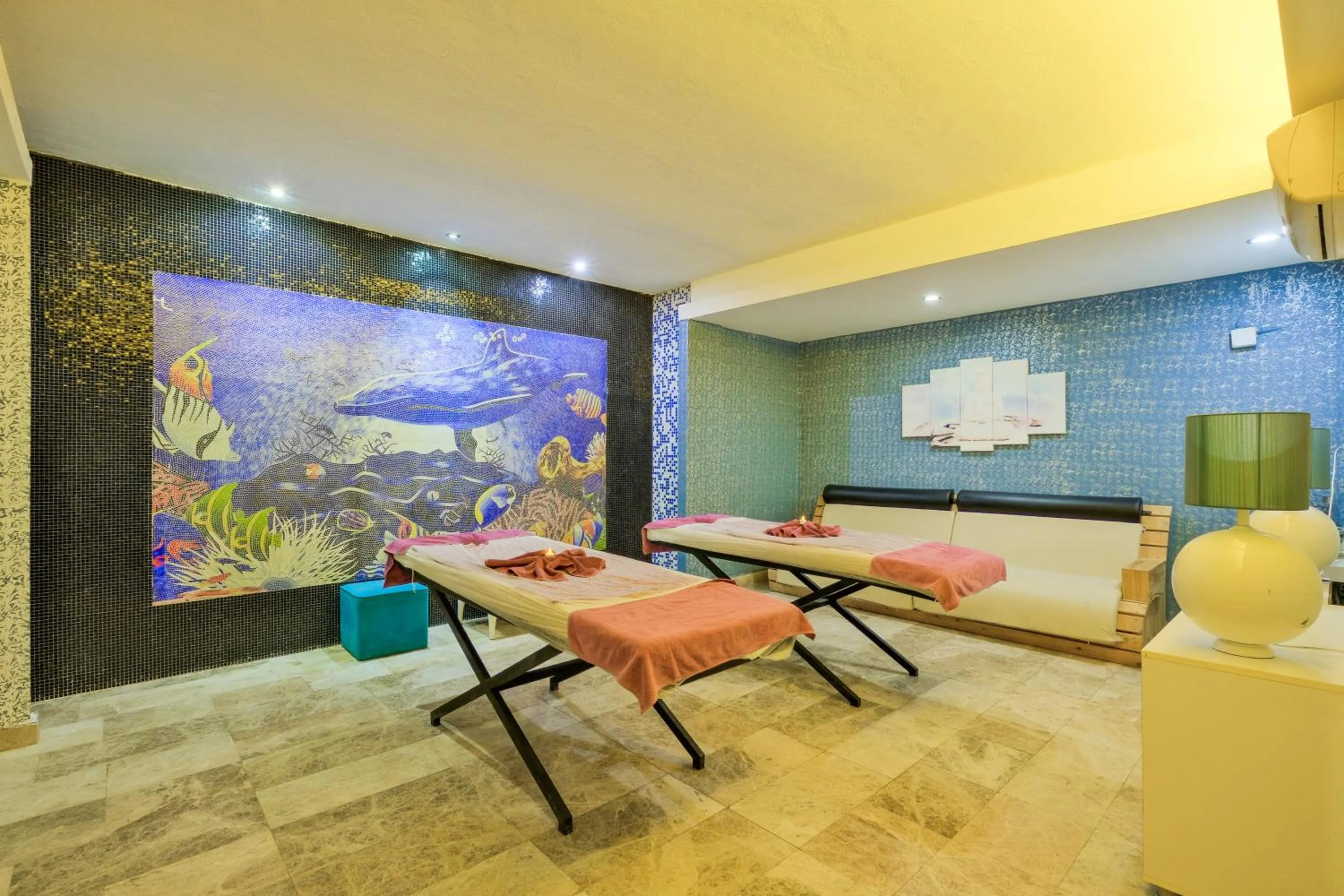Spa and wellness centre/facilities in Ocean Blue High Class Hotel & SPA