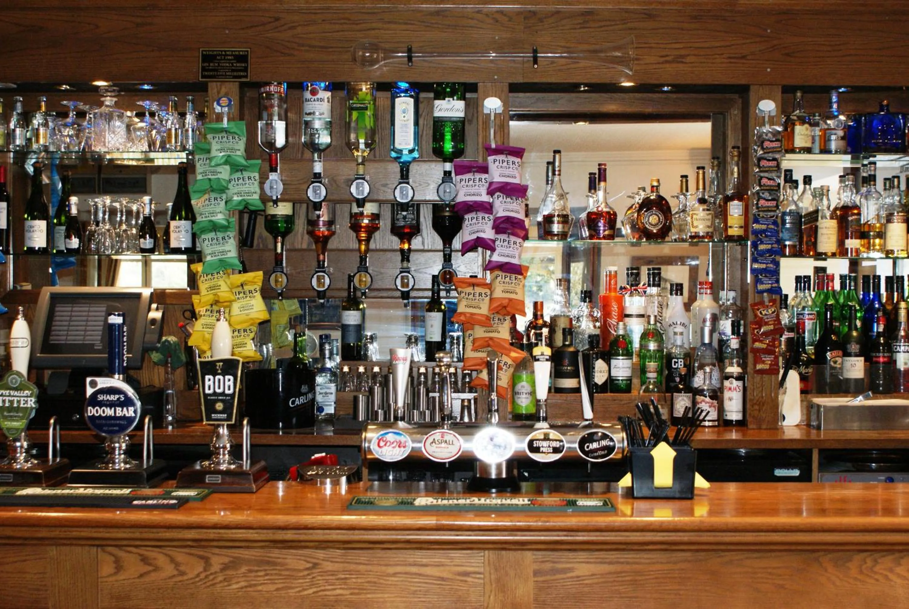 Lounge or bar in Royal Lodge