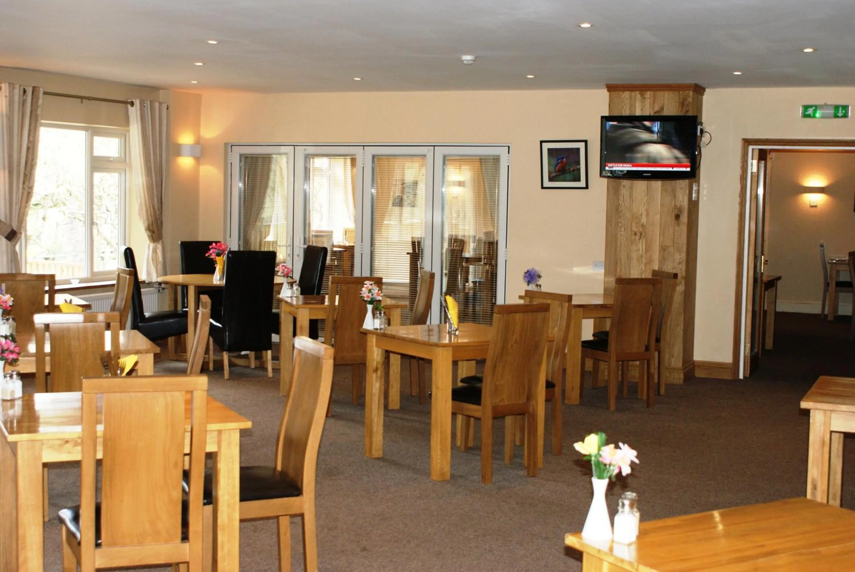 Dining area in Royal Lodge
