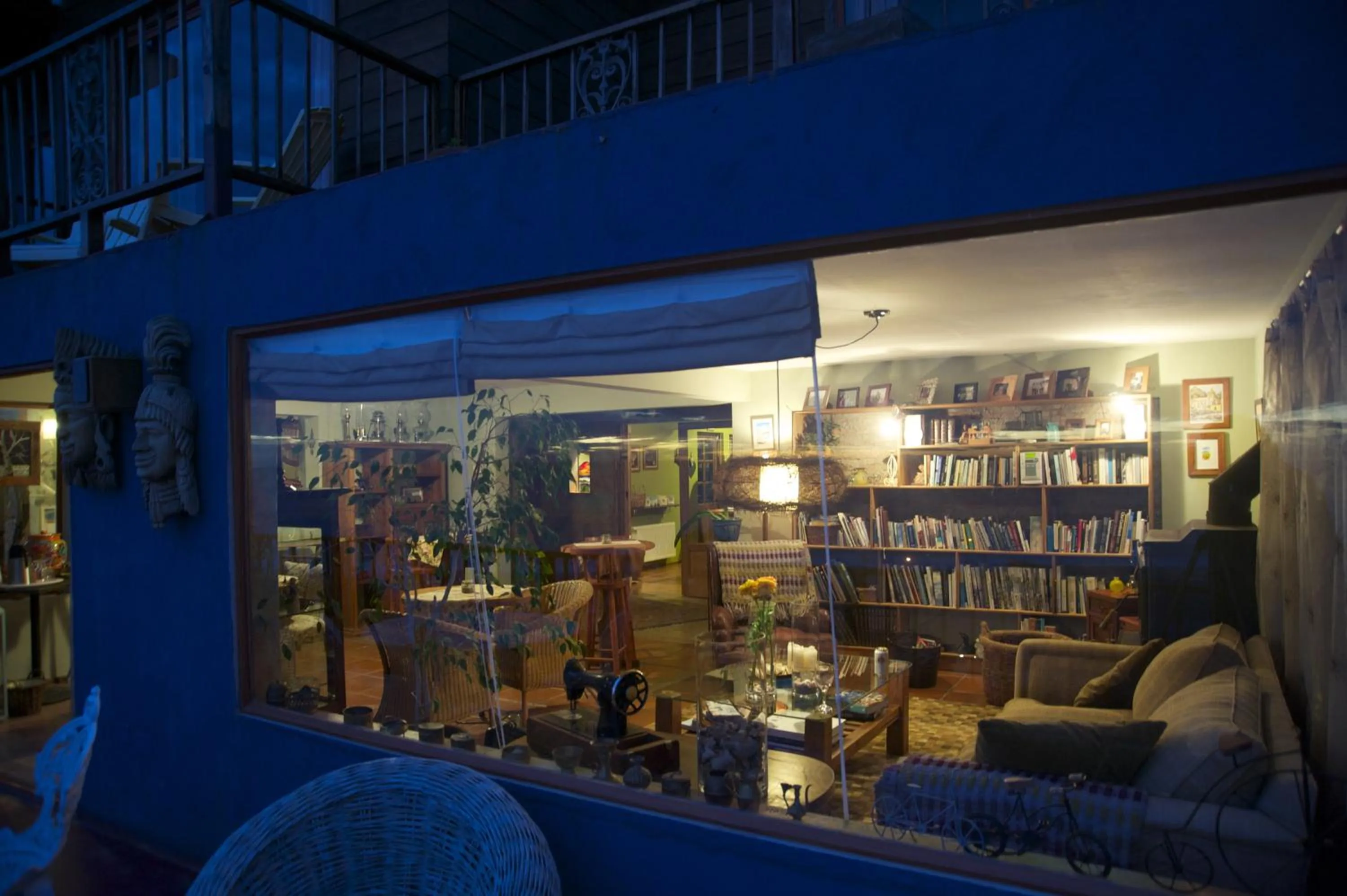 Library in Cinque Colori Bed & Breakfast- Spa