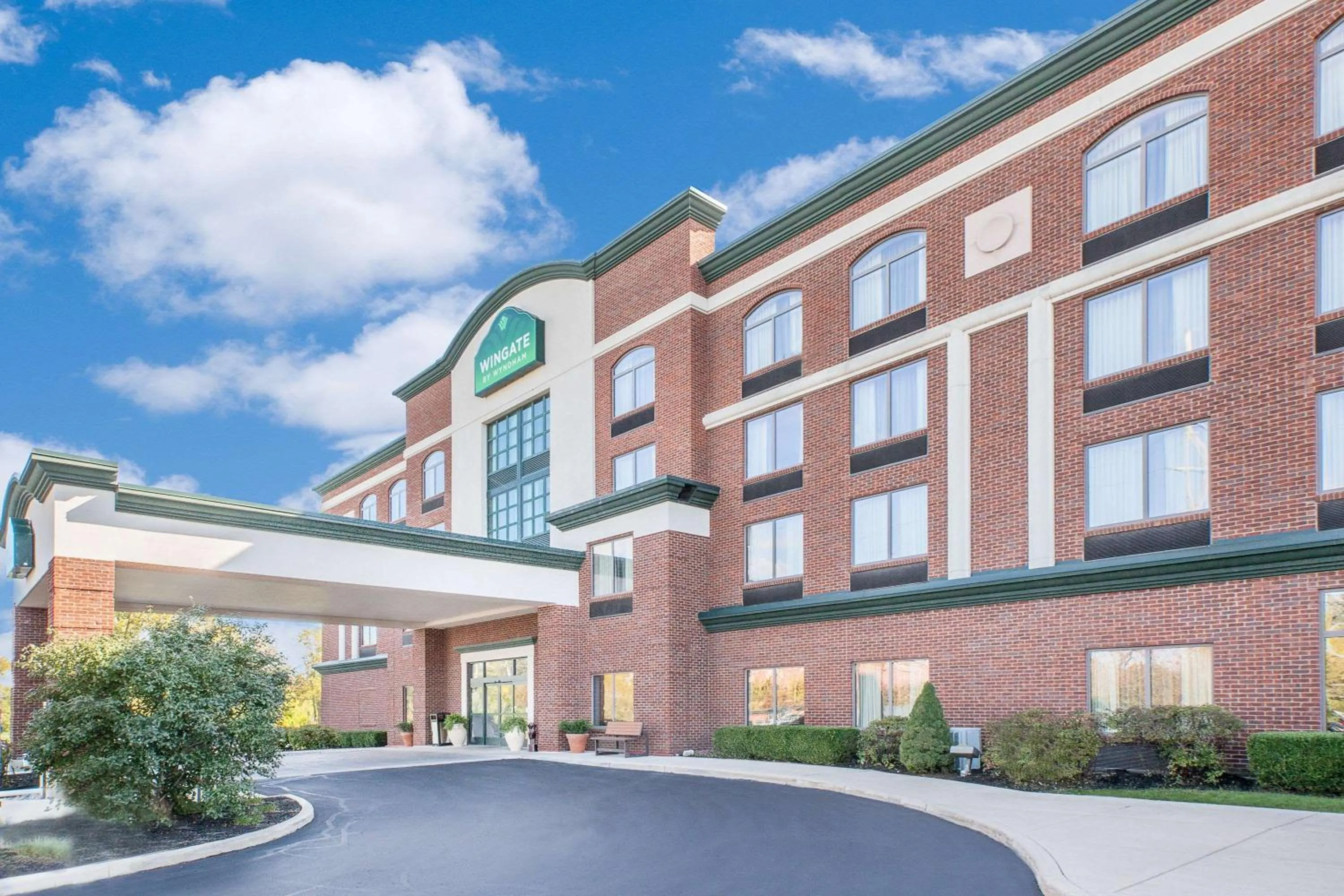 Property building in Wingate by Wyndham Sylvania-Toledo