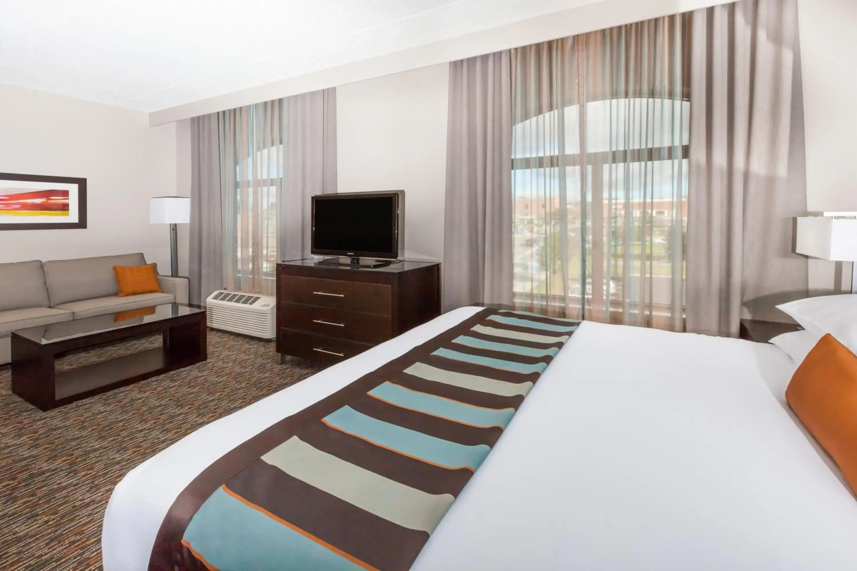 Bed in Wingate by Wyndham Sylvania-Toledo Bed in Wingate by Wyndham Sylvania-Toledo