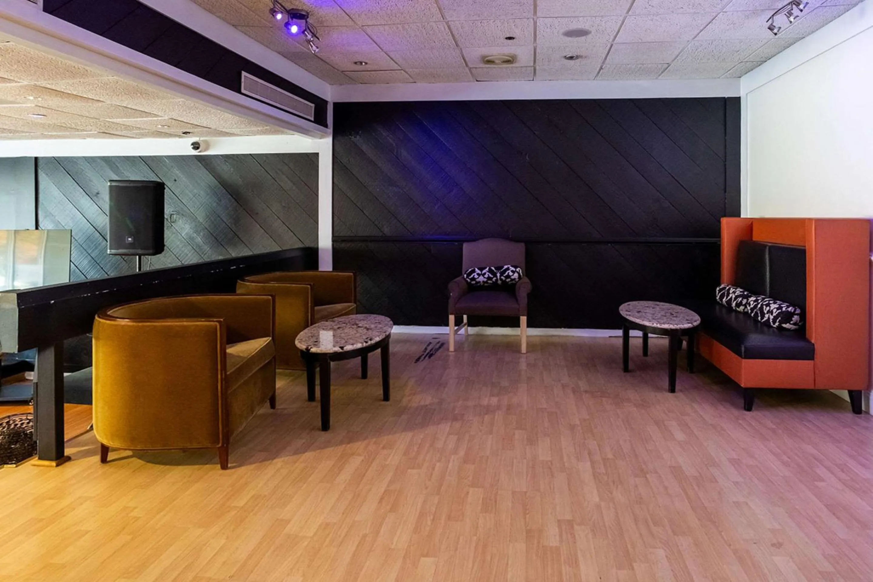 Lounge or bar in Clarion Hotel BWI Airport Arundel Mills