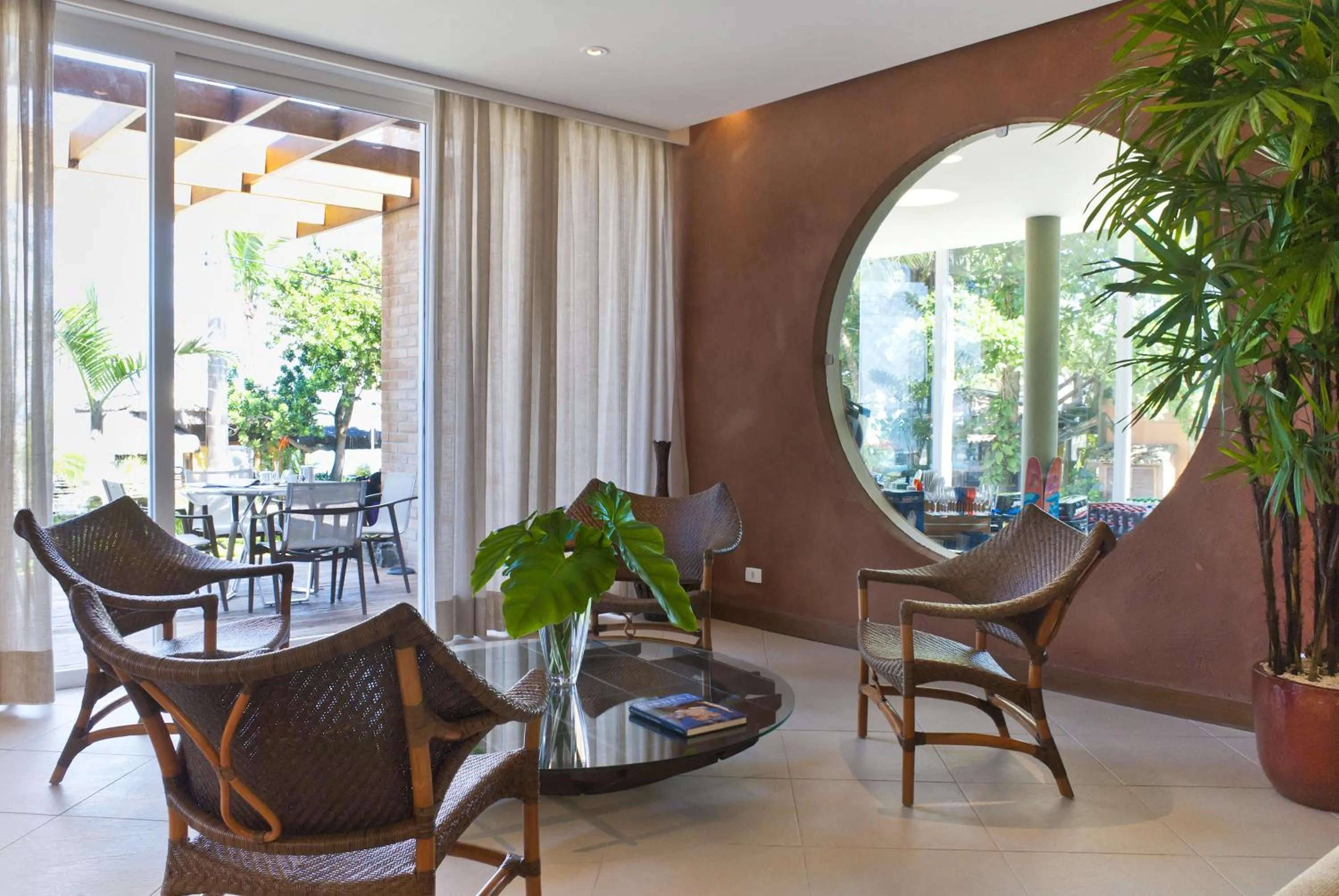 Lounge or bar in Abayomi Hotel