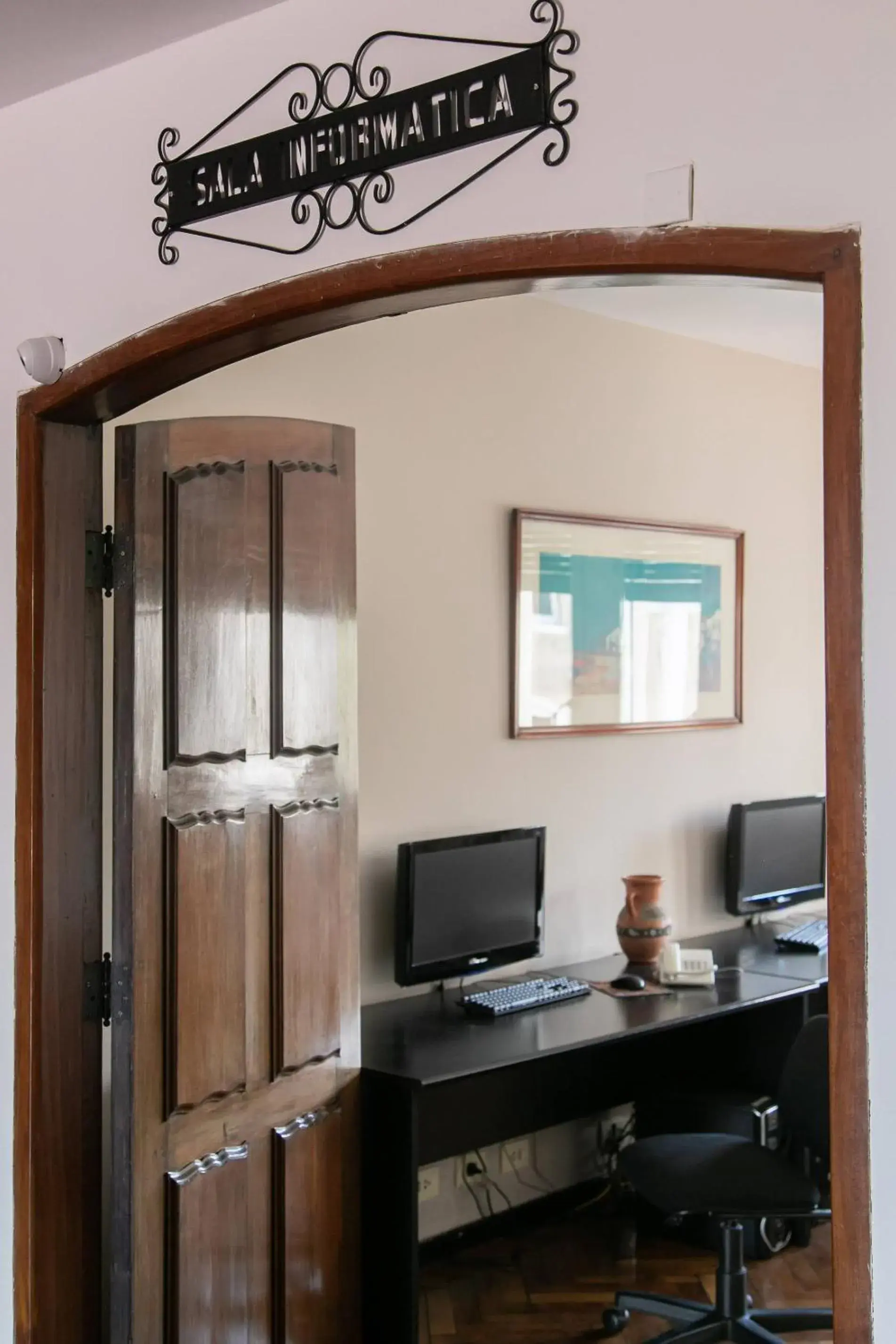 Property building in Hotel Salta Property building in Hotel Salta