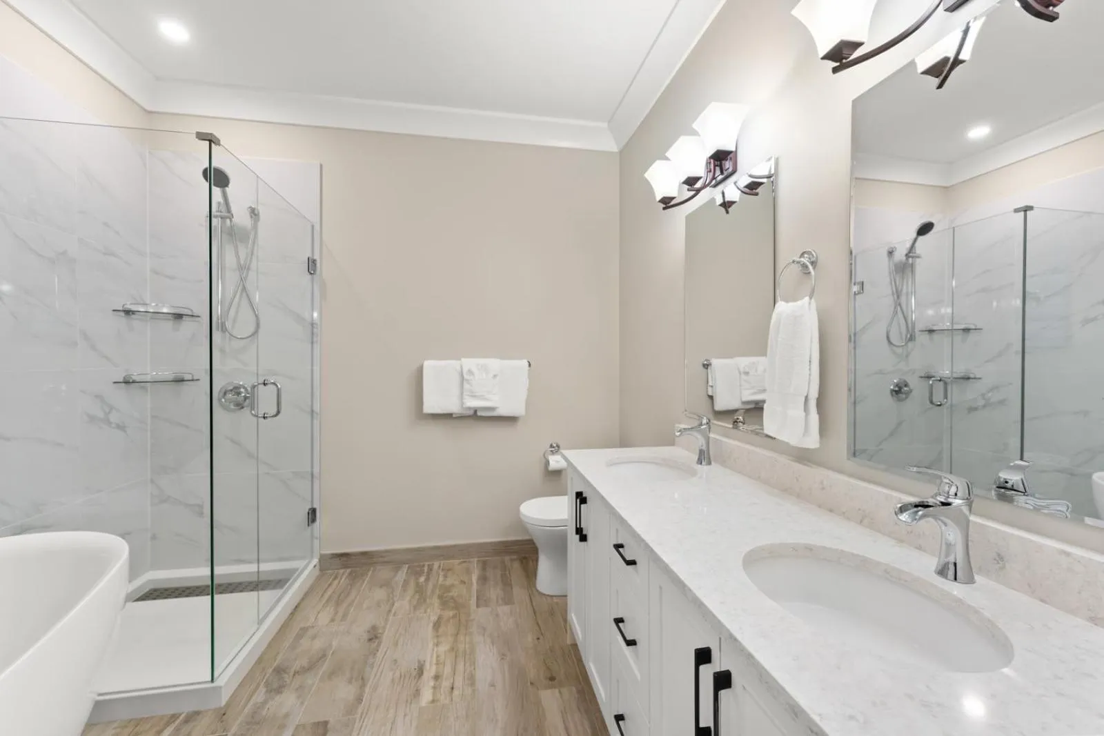 Bathroom in SookePoint Ocean Cottage Resort