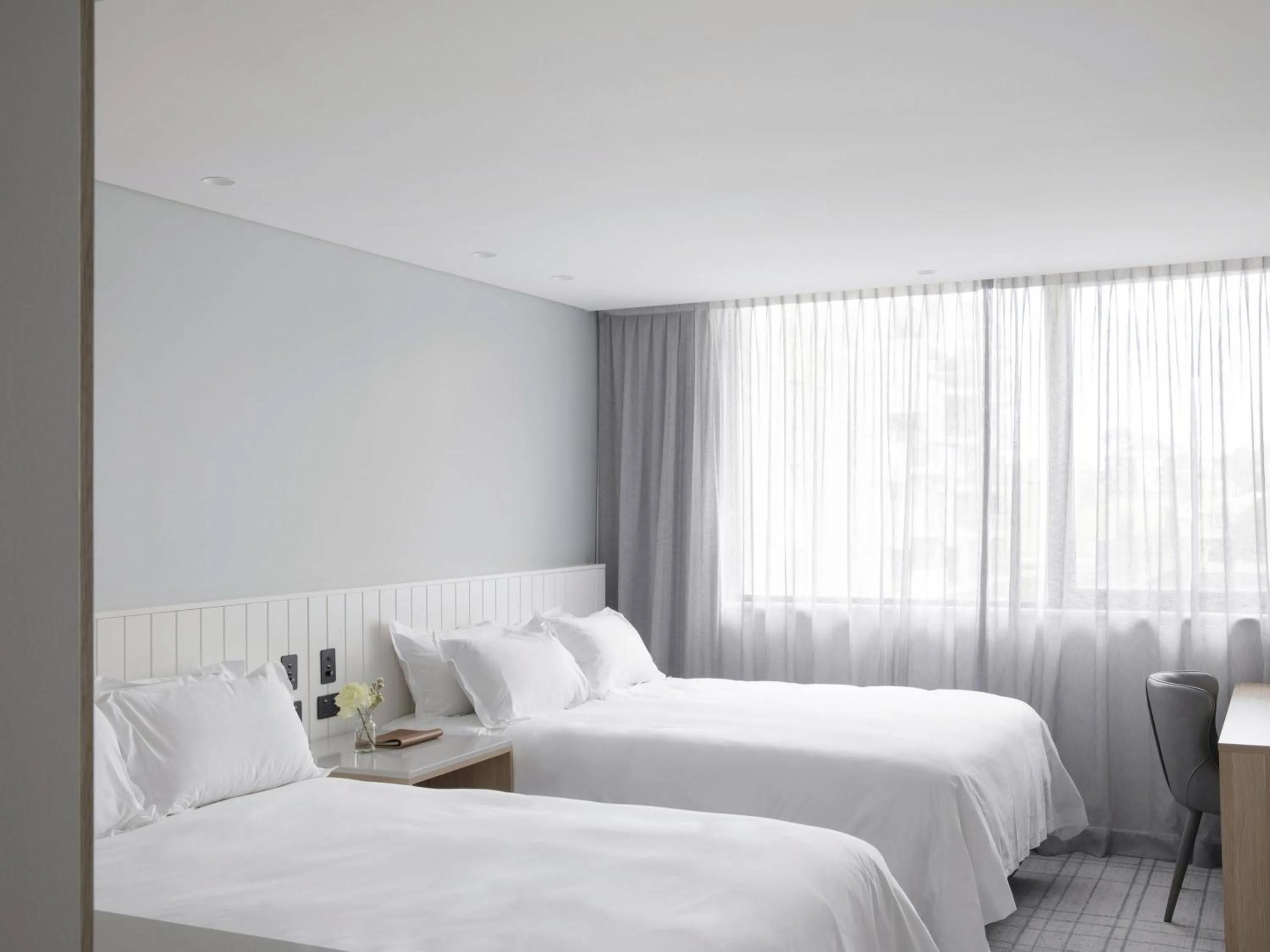 Bedroom, Bed in Manly Pacific Sydney MGallery Collection