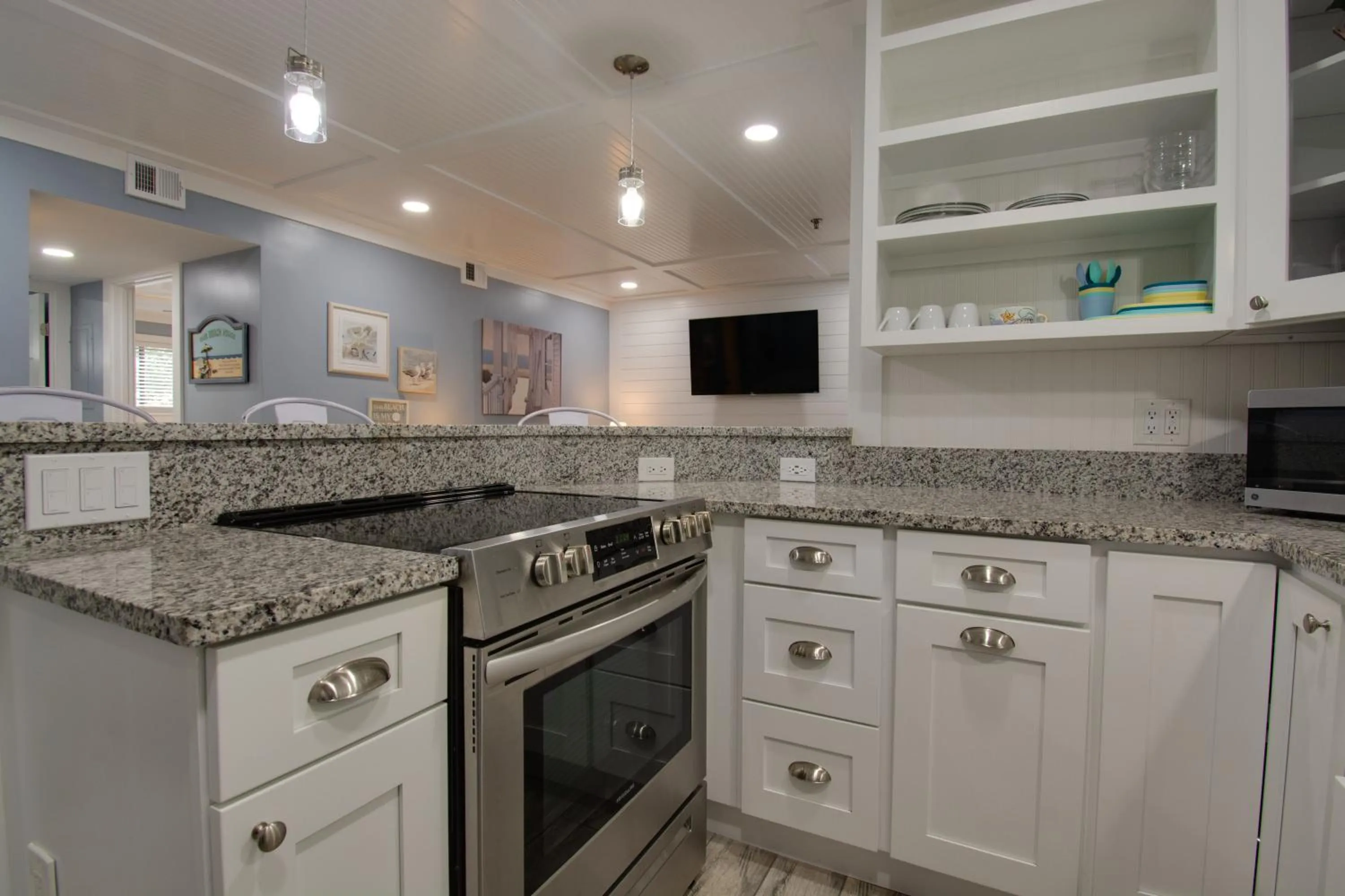 pet friendly in Seas the Day - Boardwalk to the Beach, 3 pools, Tennis