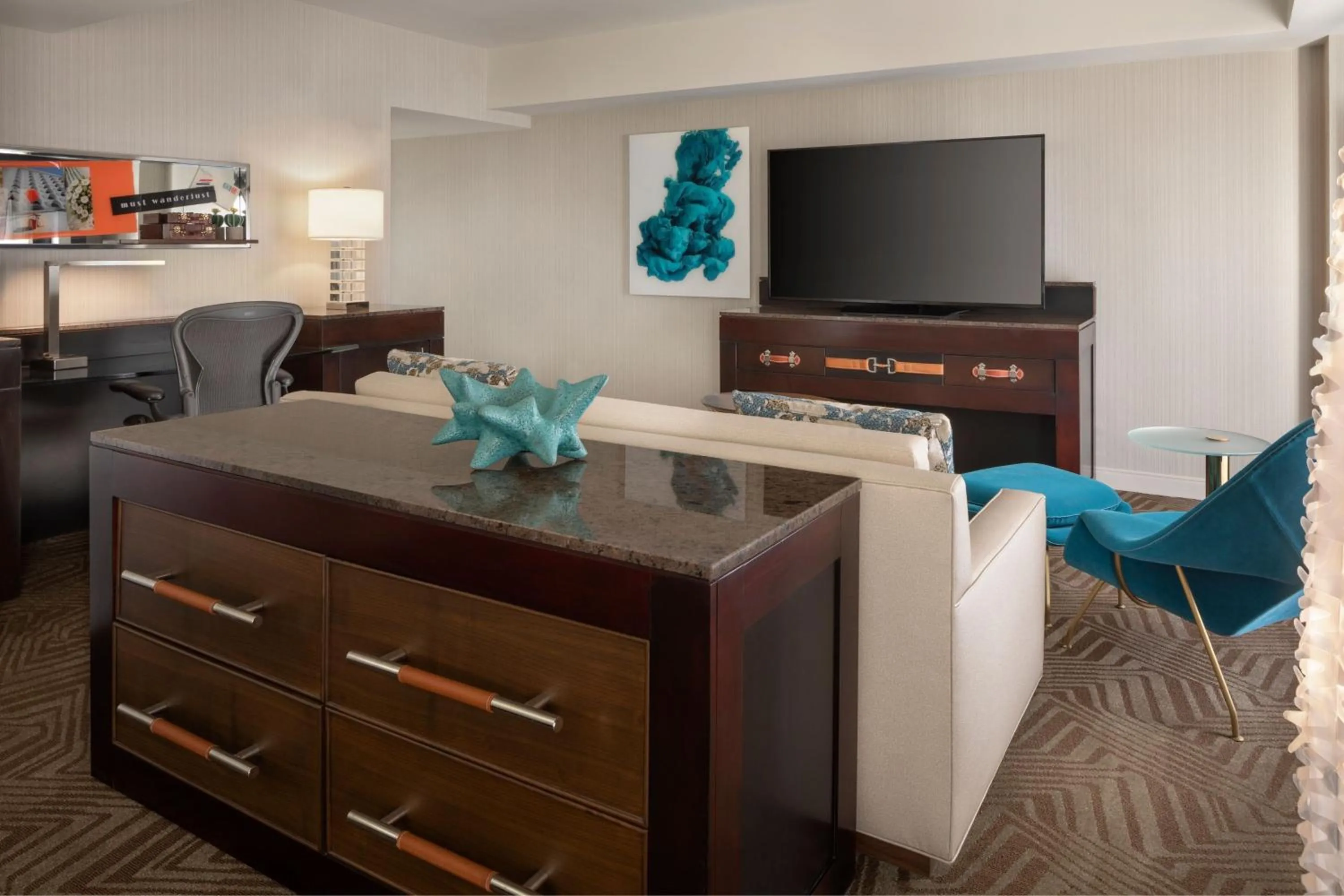 Living room in Renaissance Phoenix Downtown Hotel