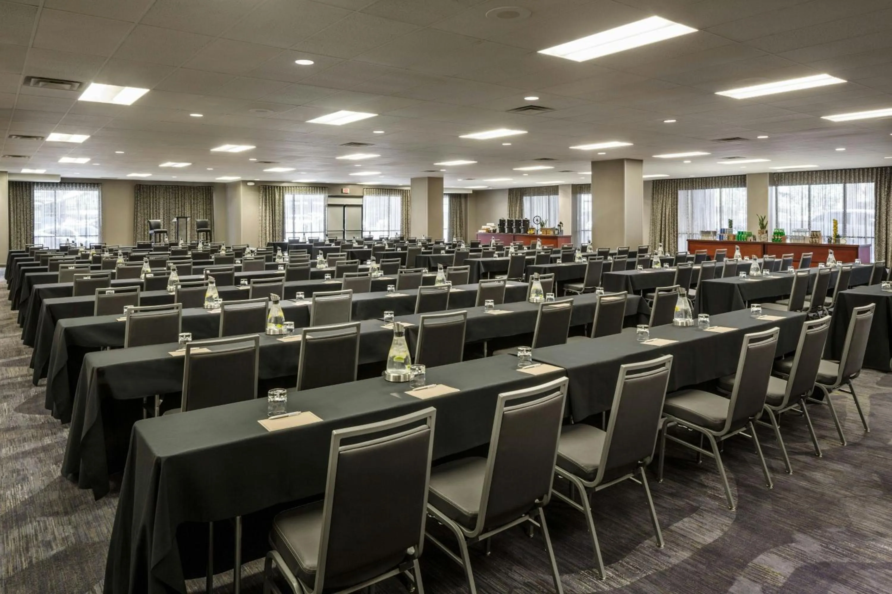 Meeting/conference room in Renaissance Phoenix Downtown Hotel