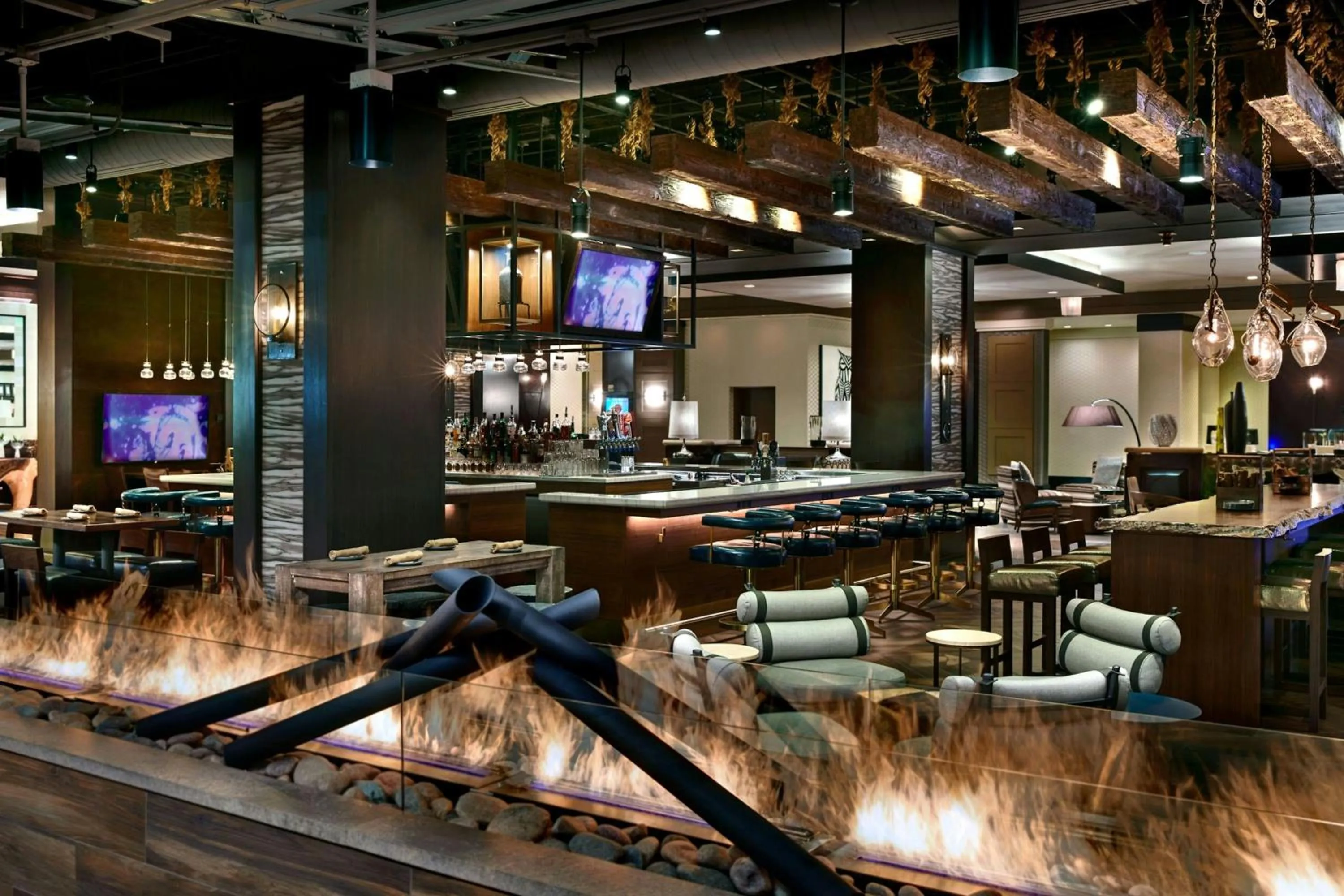 Property building in Renaissance Phoenix Downtown Hotel