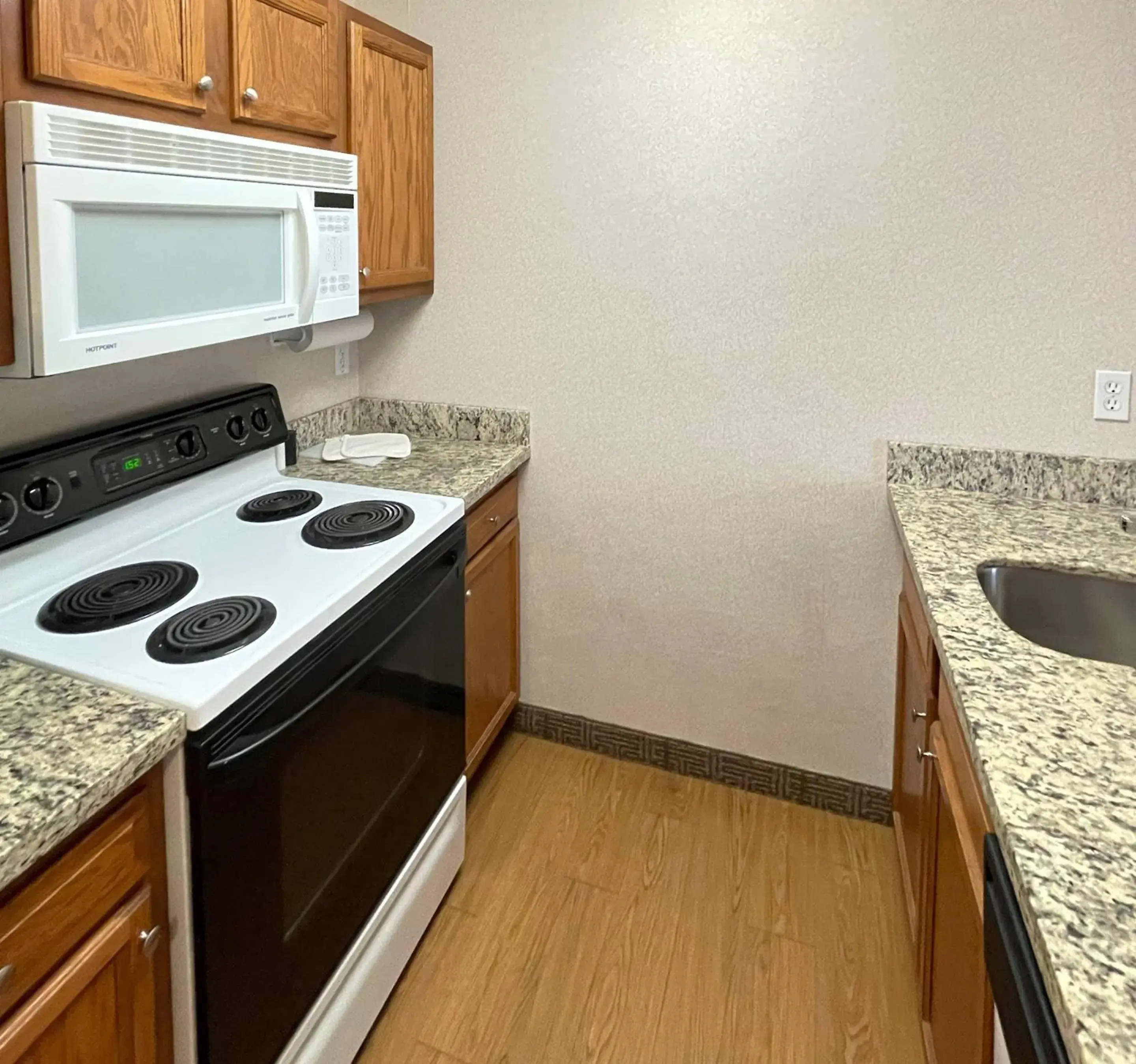 Bedroom in Smart Suites, an Ascend Collection Hotel Bedroom in Smart Suites, an Ascend Collection Hotel