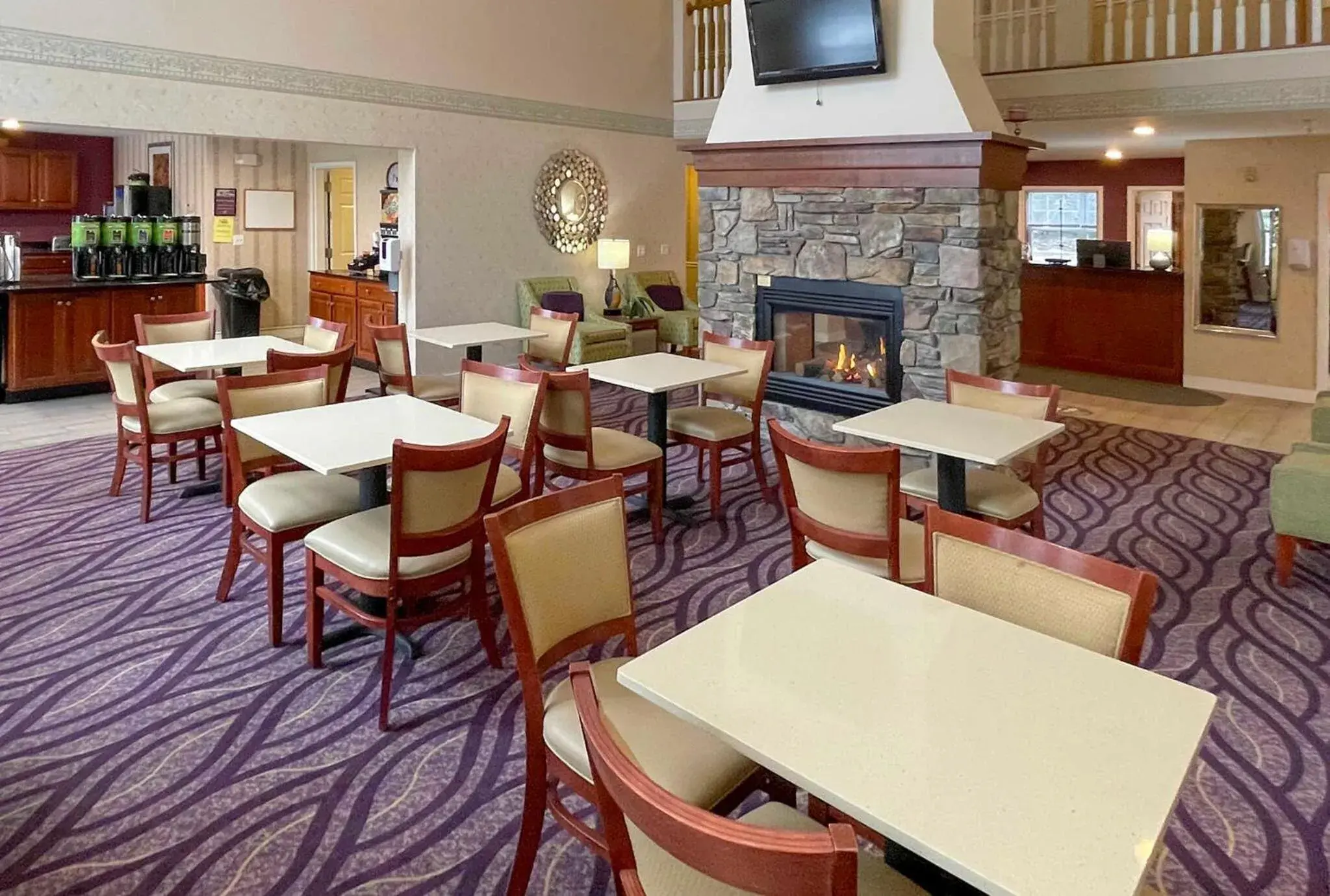 Restaurant/places to eat in Smart Suites, an Ascend Collection Hotel Restaurant/places to eat in Smart Suites, an Ascend Collection Hotel