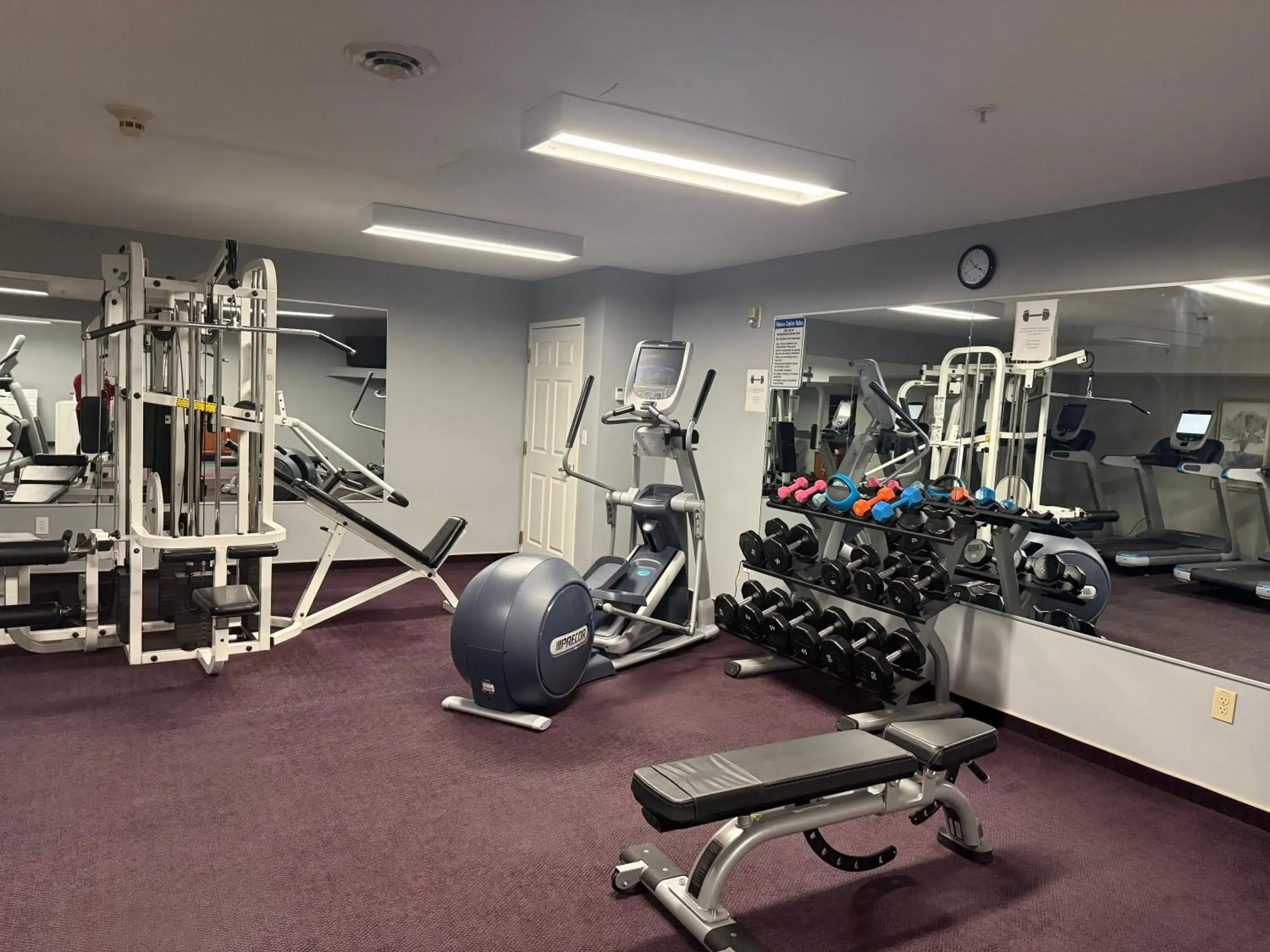 Fitness centre/facilities in Smart Suites, an Ascend Collection Hotel Fitness centre/facilities in Smart Suites, an Ascend Collection Hotel