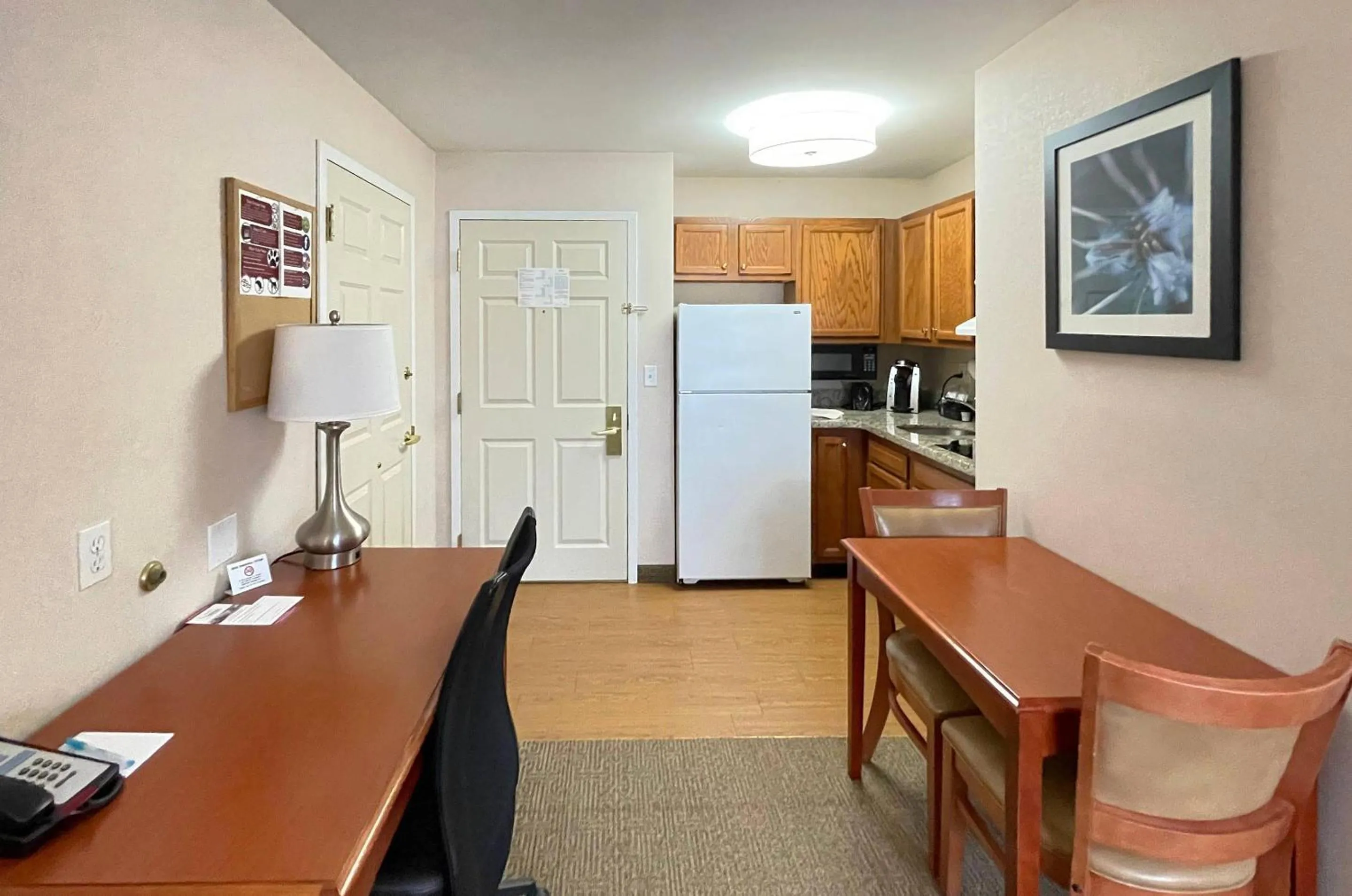 Bedroom in Smart Suites, an Ascend Collection Hotel