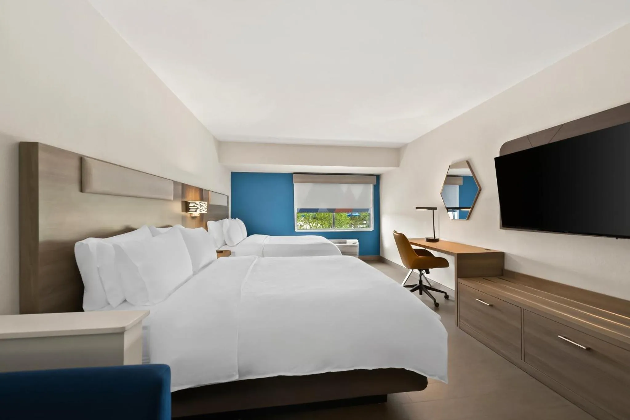 Photo of the whole room, Bed in Holiday Inn Express & Suites Raleigh NE - Medical Ctr Area by IHG