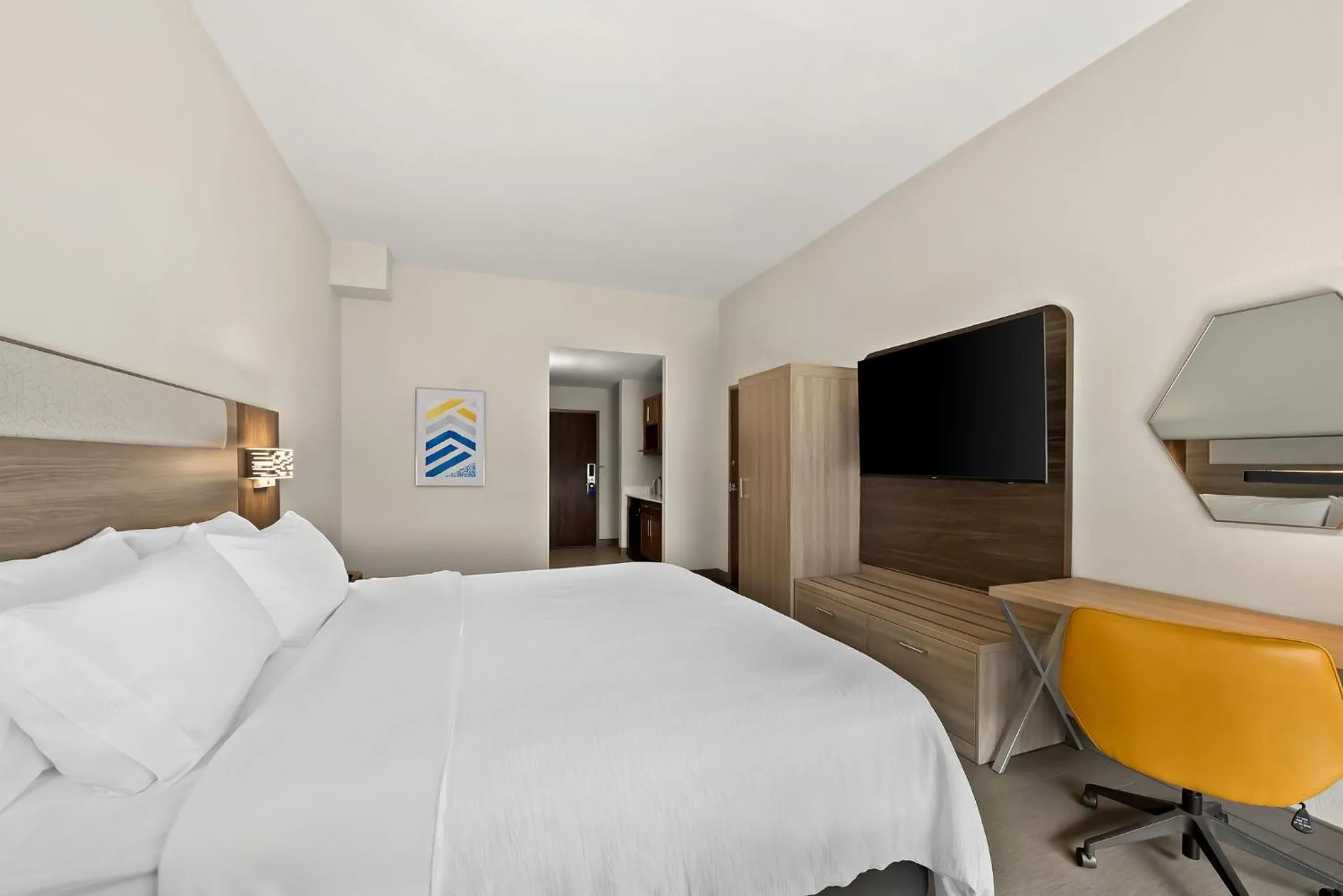 Photo of the whole room, Bed in Holiday Inn Express & Suites Raleigh NE - Medical Ctr Area by IHG