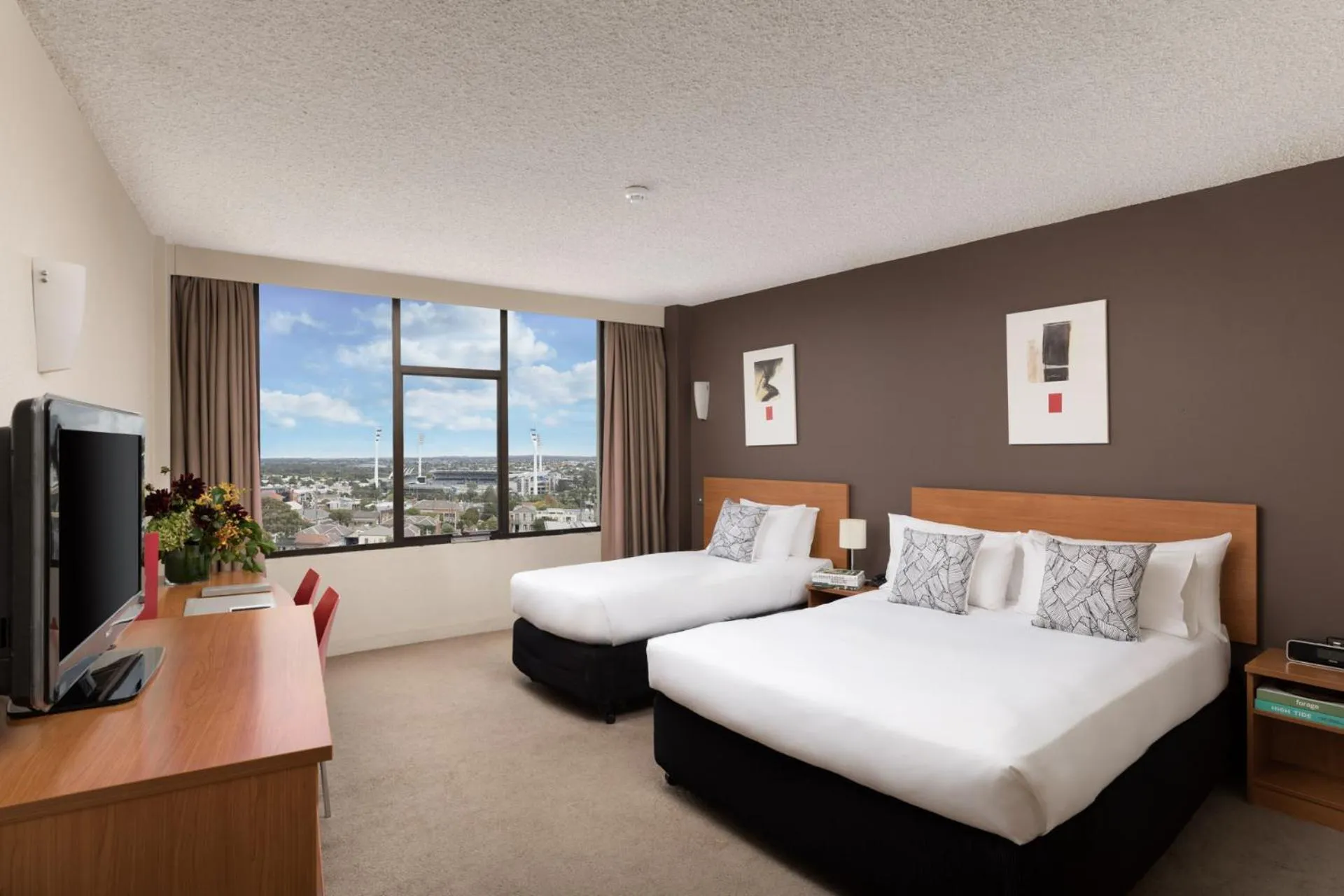 Bedroom, Bed in Rydges Geelong