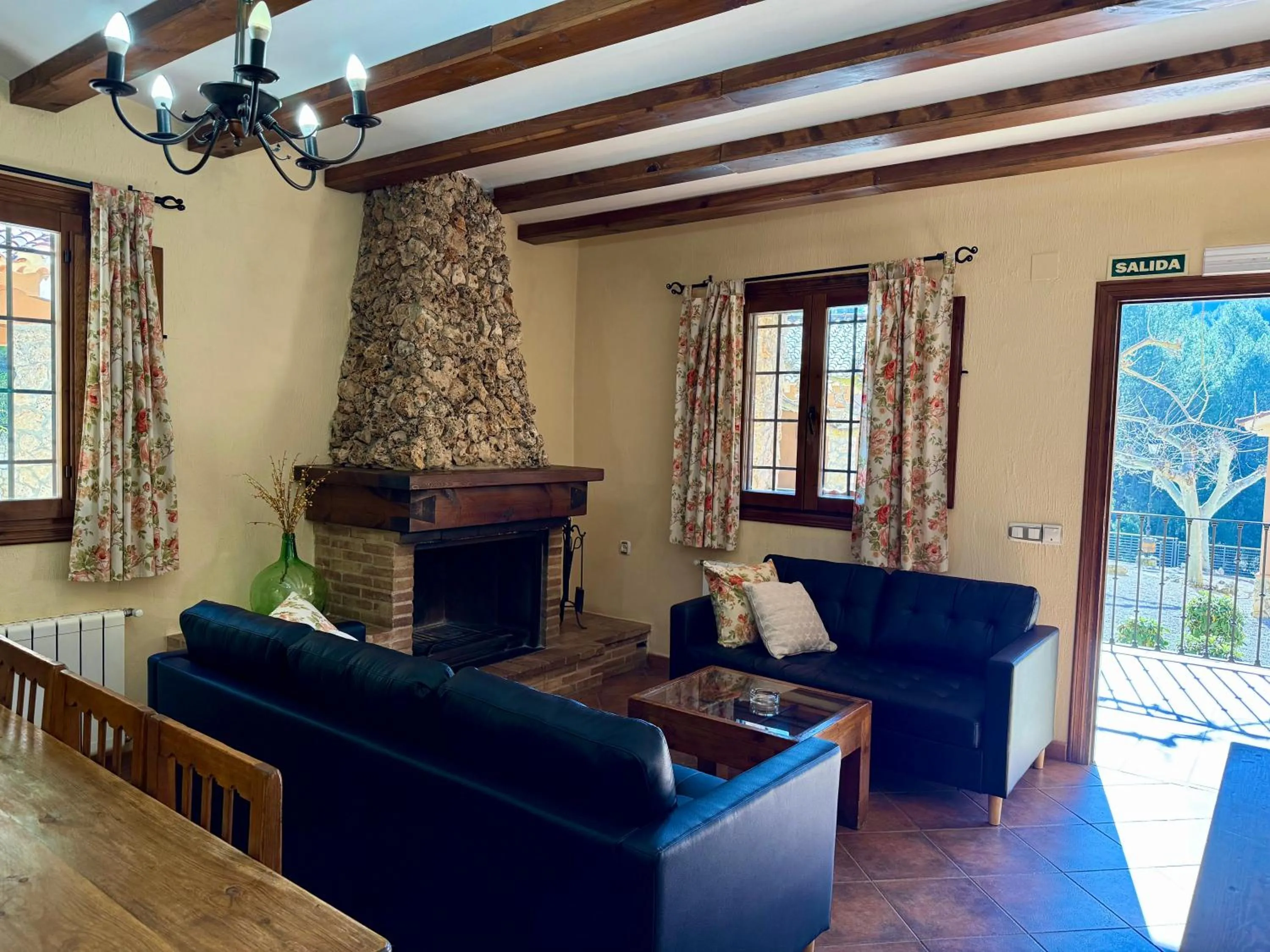 Casas rurales Batan Rio Tus