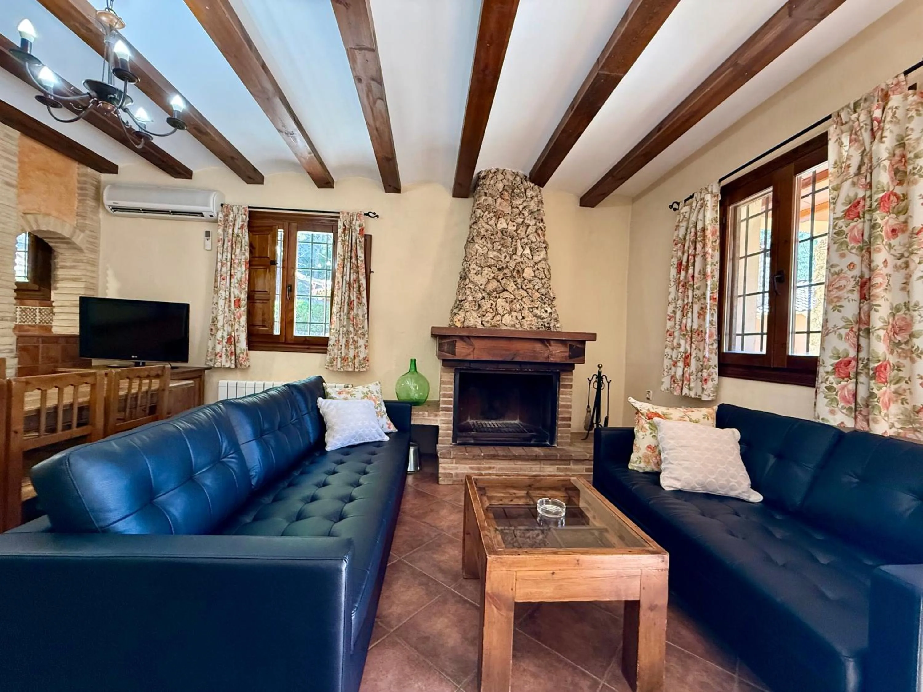 Casas rurales Batan Rio Tus