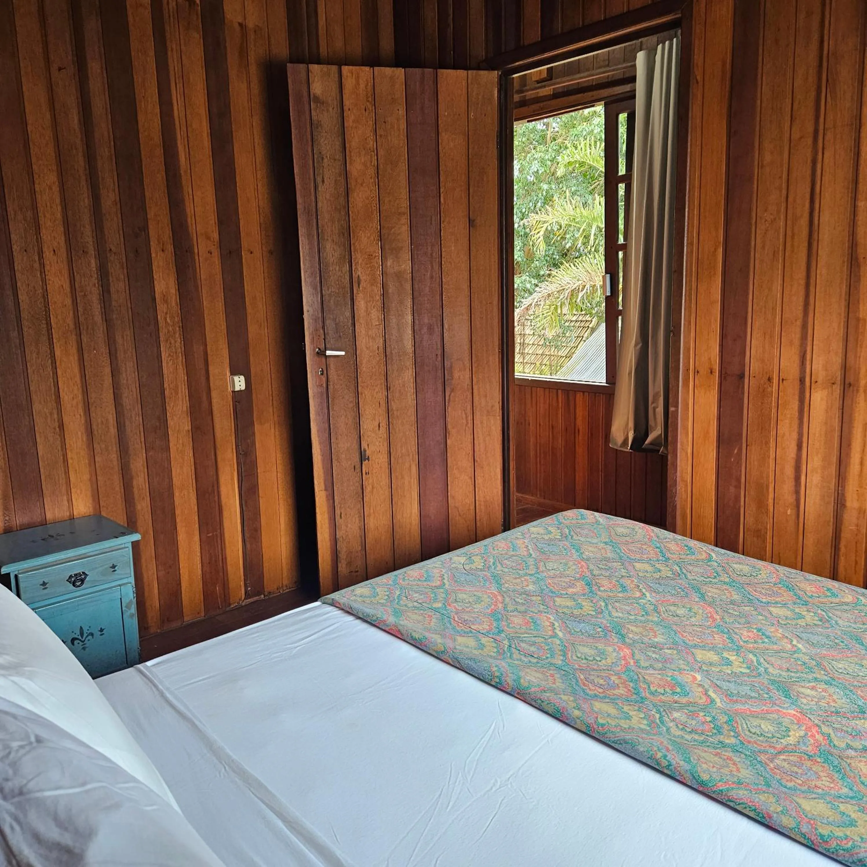 Photo of the whole room, Bed in Pousada Meia Lua