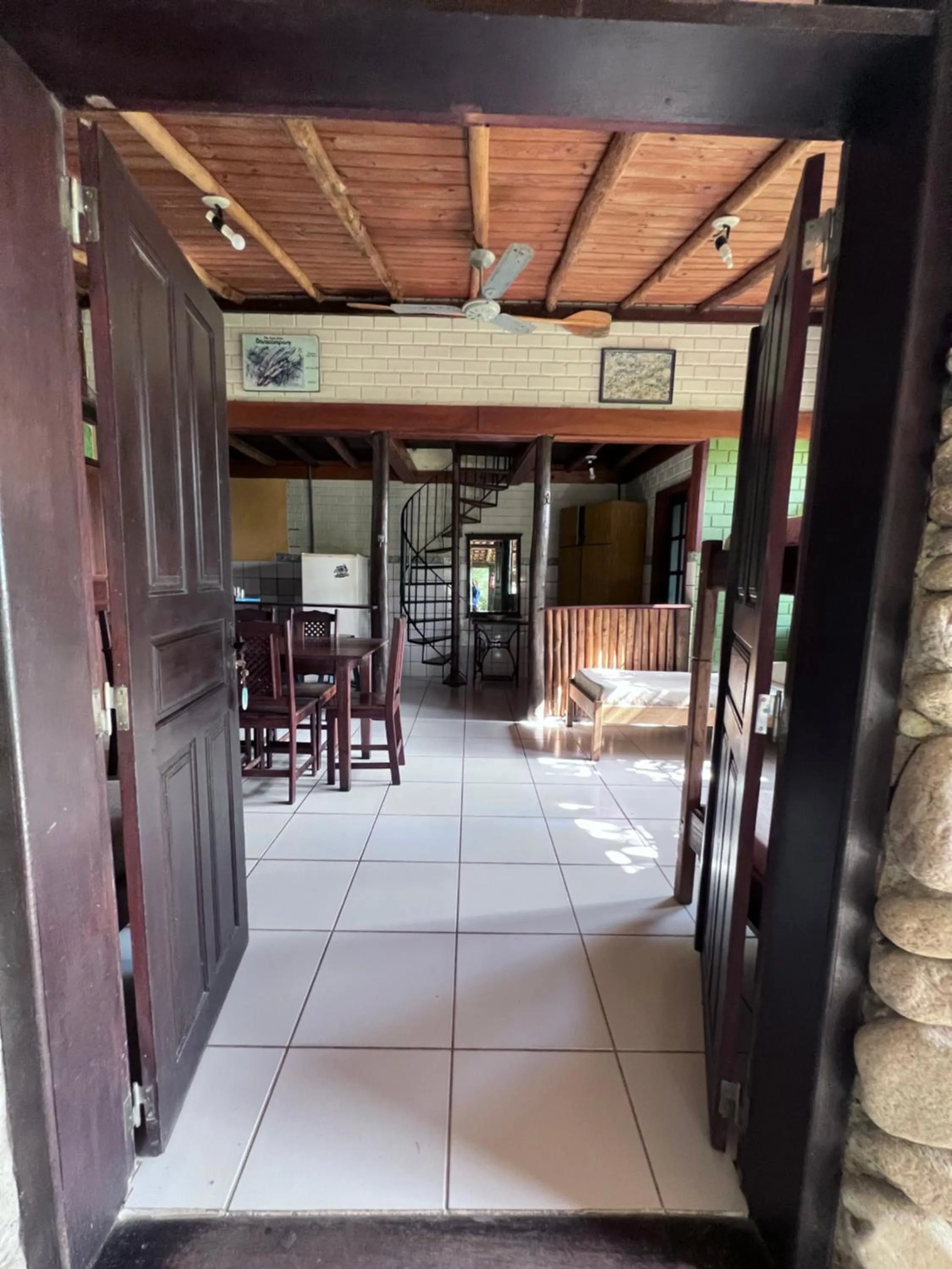 Dining area in Pousada Meia Lua