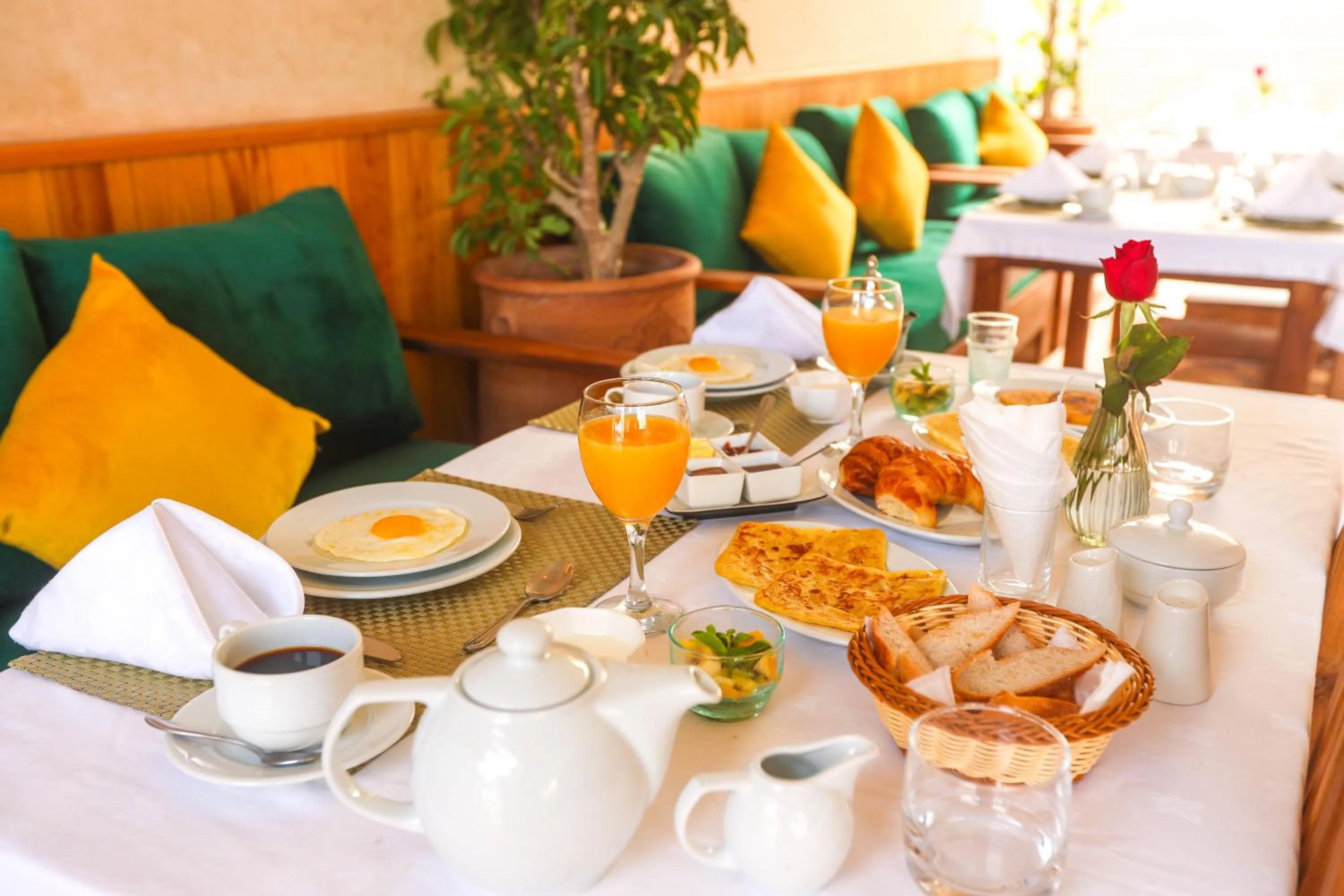 Breakfast in Riad Perle D'Eau